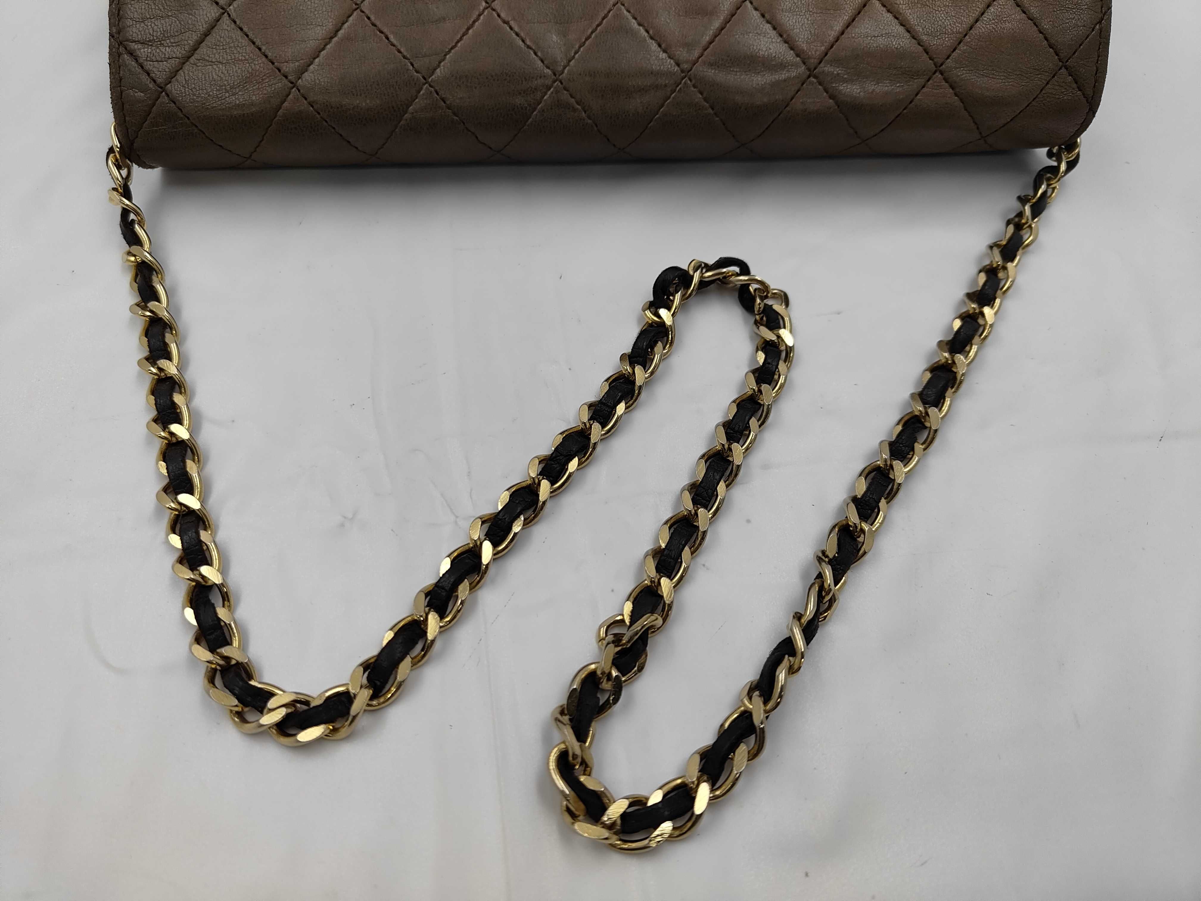Matelassé Chain Push-Lock Brown Shoulder Bag — view 3