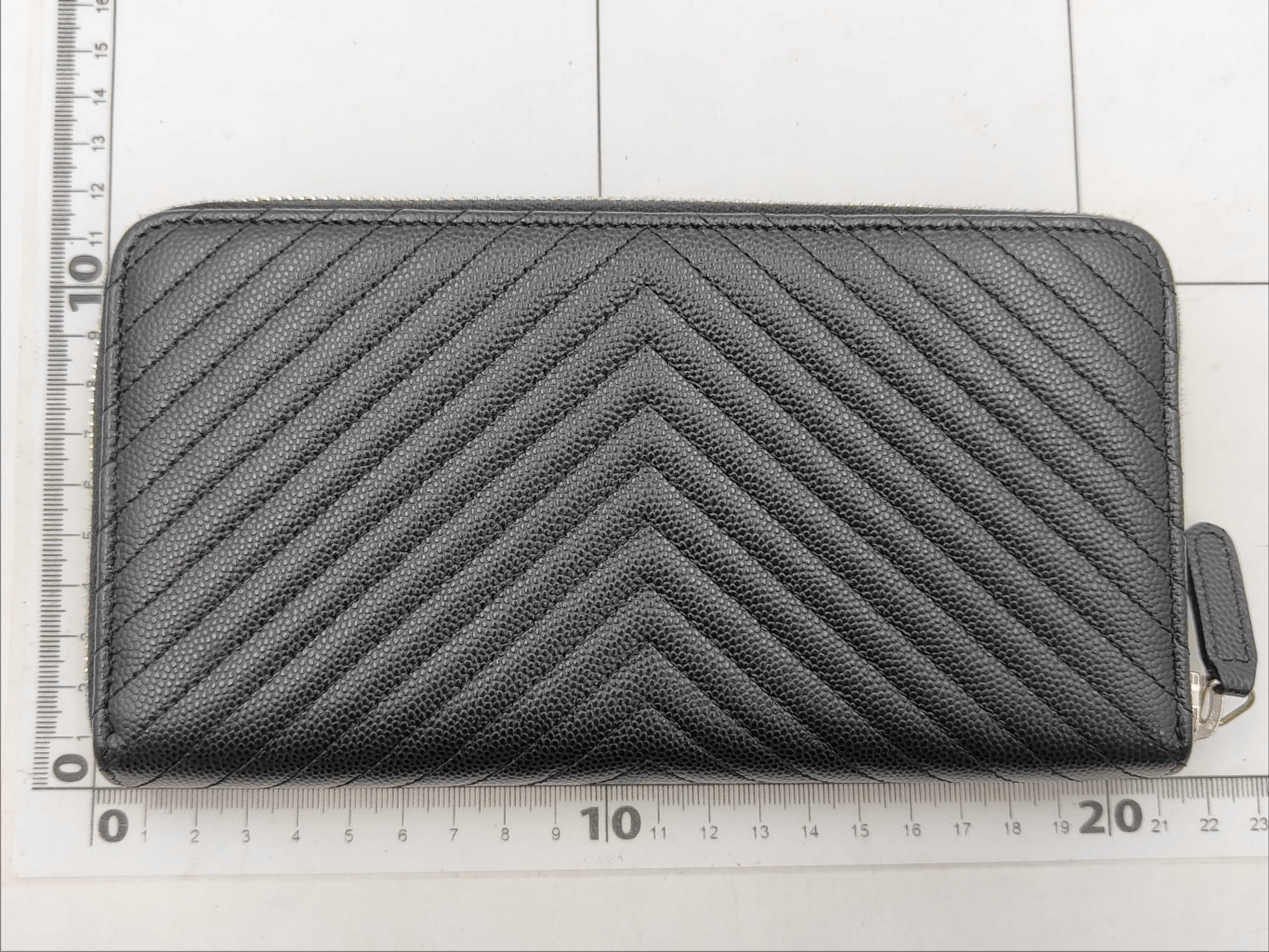 V-stitch round long wallet — view 2
