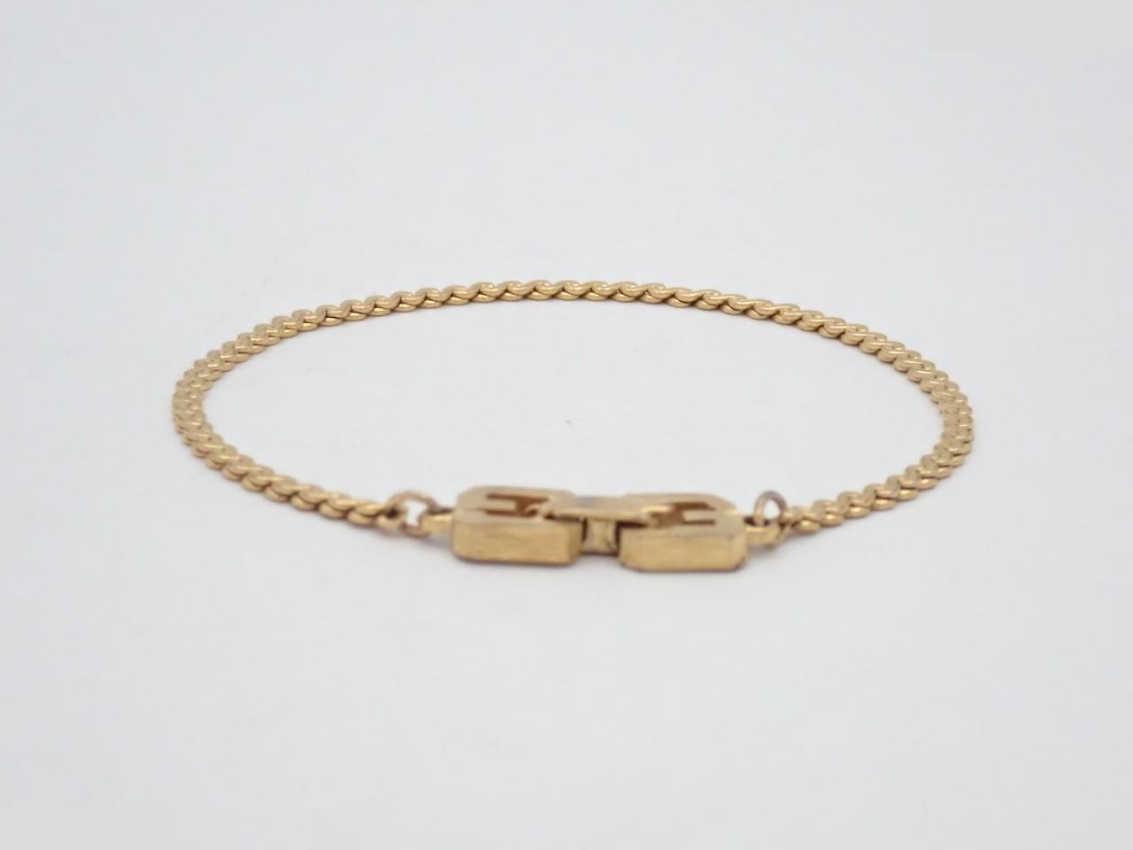 Other items in the line: Precious metal bracelets and bangles (metal), wrist circumference approximately 17.5 cm. — view 2