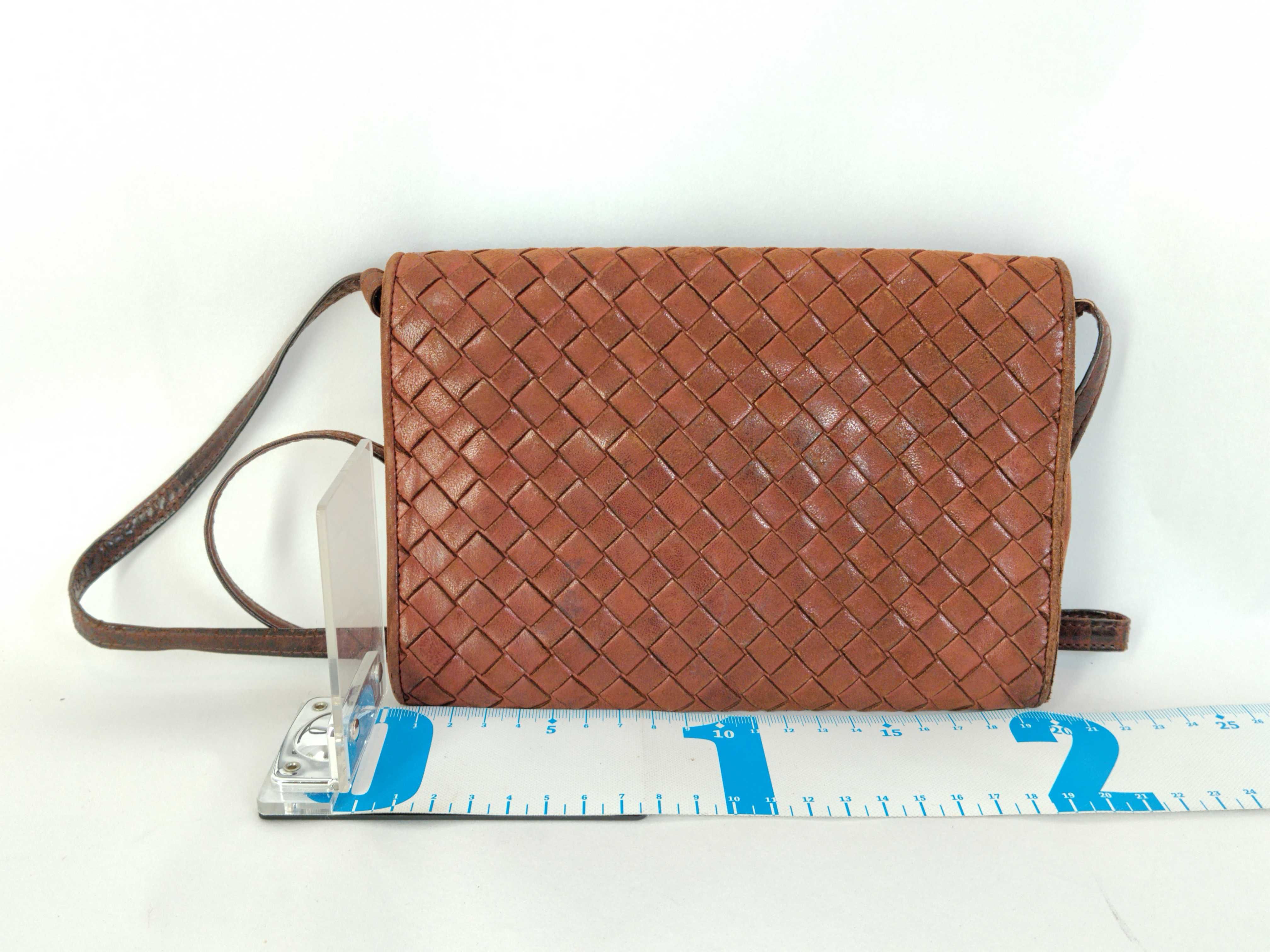 Intrecciato Bottega Veneta Intrecciato Shoulder Bag — view 2