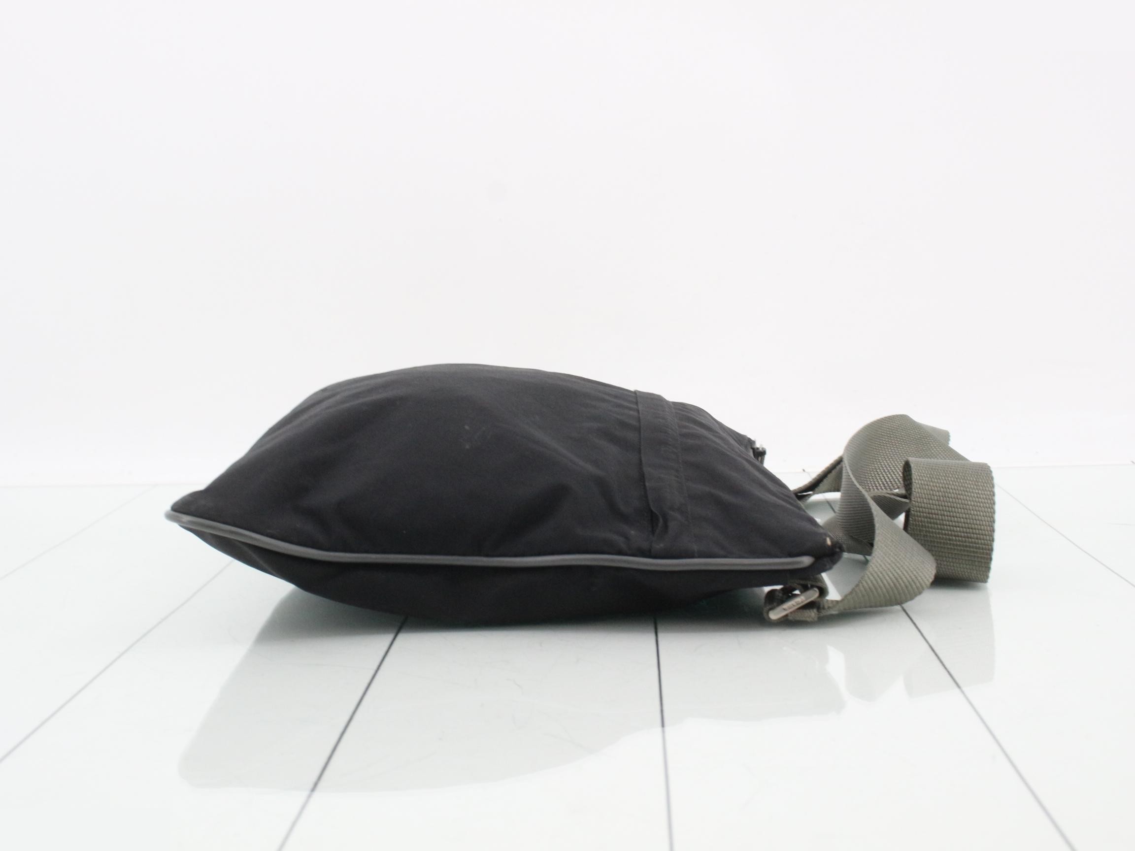 Other lines: Bags & Shoulder Bags - Prada — view 3