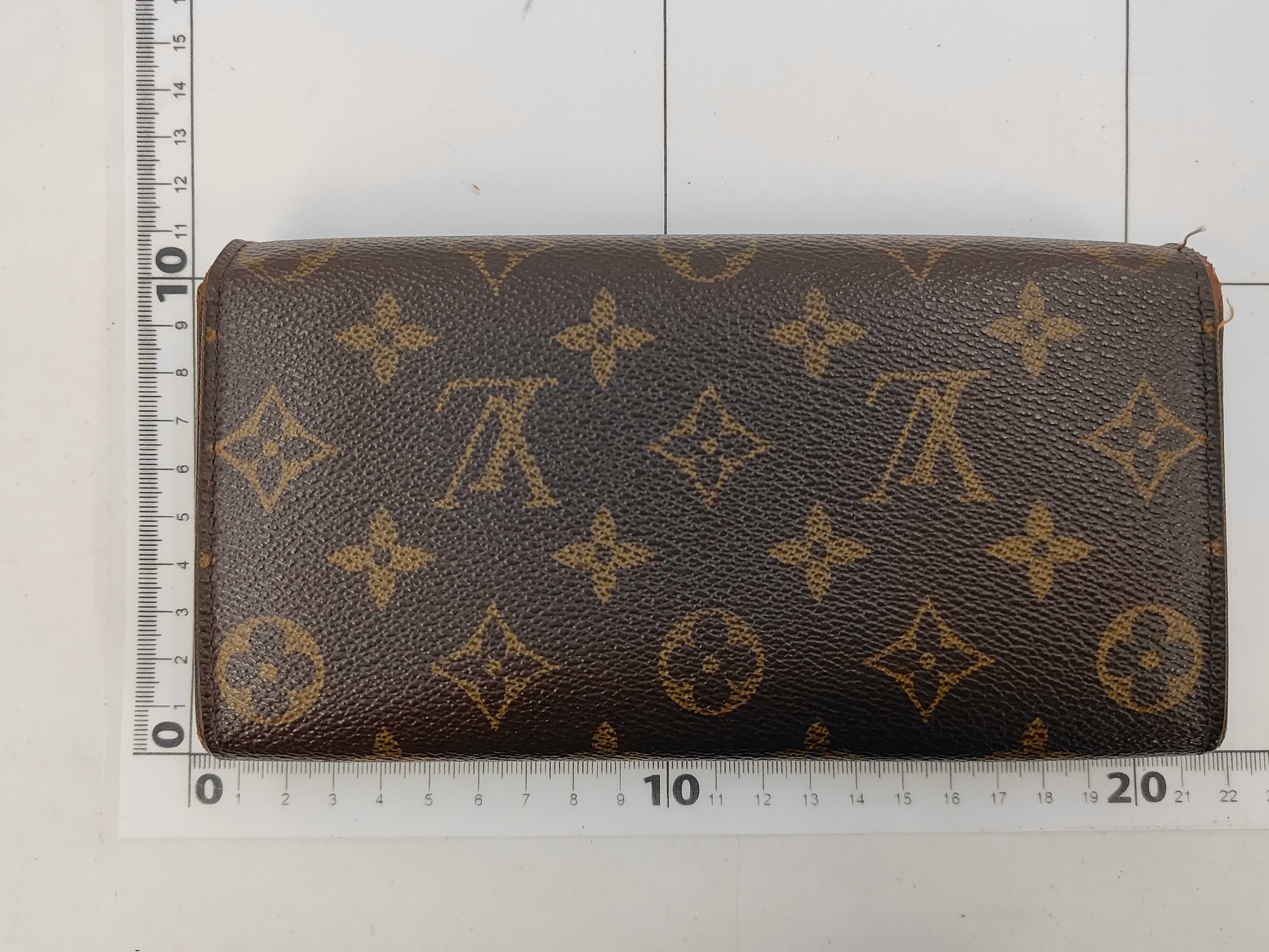 Monogram Louis Vuitton Monogram Portefeuille Sarah CT0142 Wallet — view 2