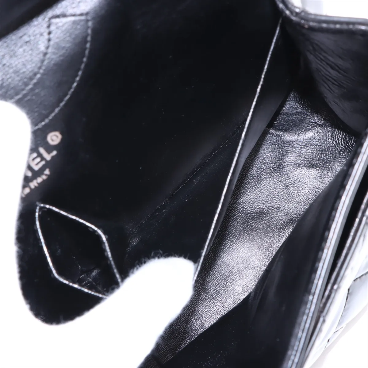 Matelasse 2.55 Patent leather double flap double chain bag black silver hardware 14966940 14th series — view 10