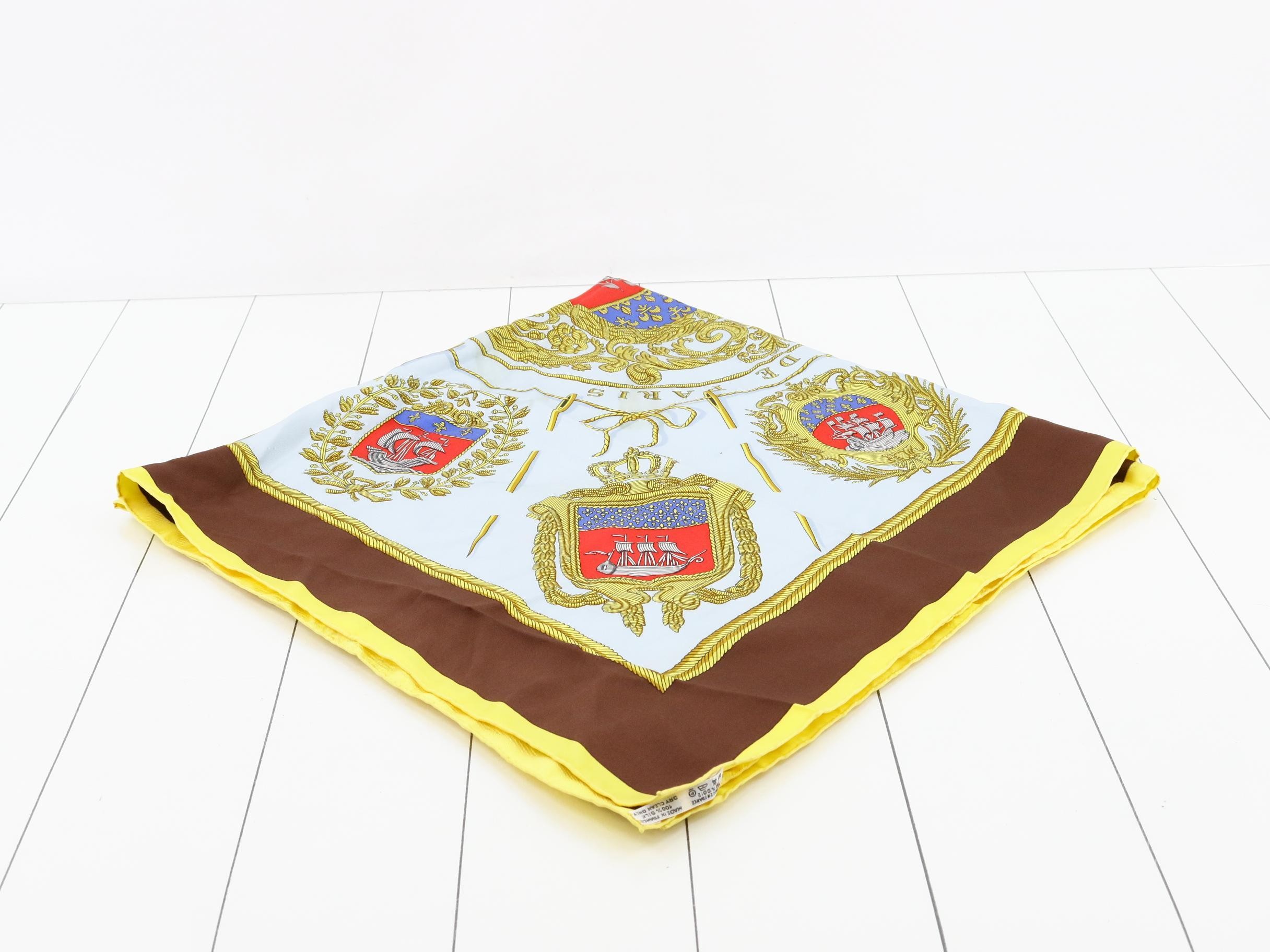 Carre 90 Scarf — view 2