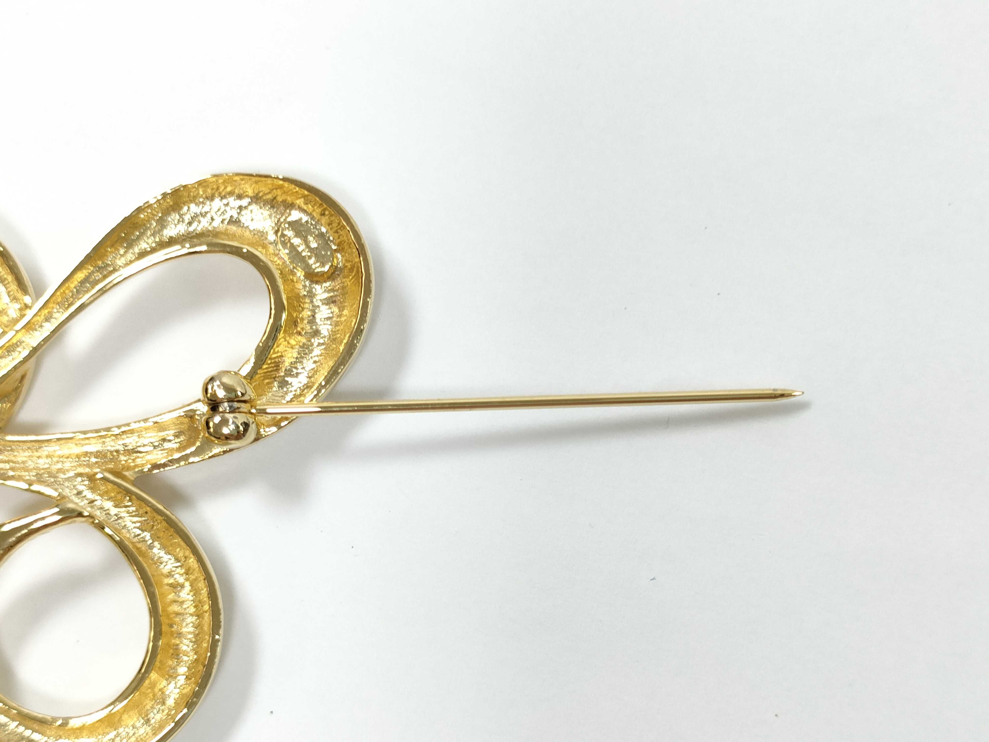 Vintage Gold Brooch — view 5