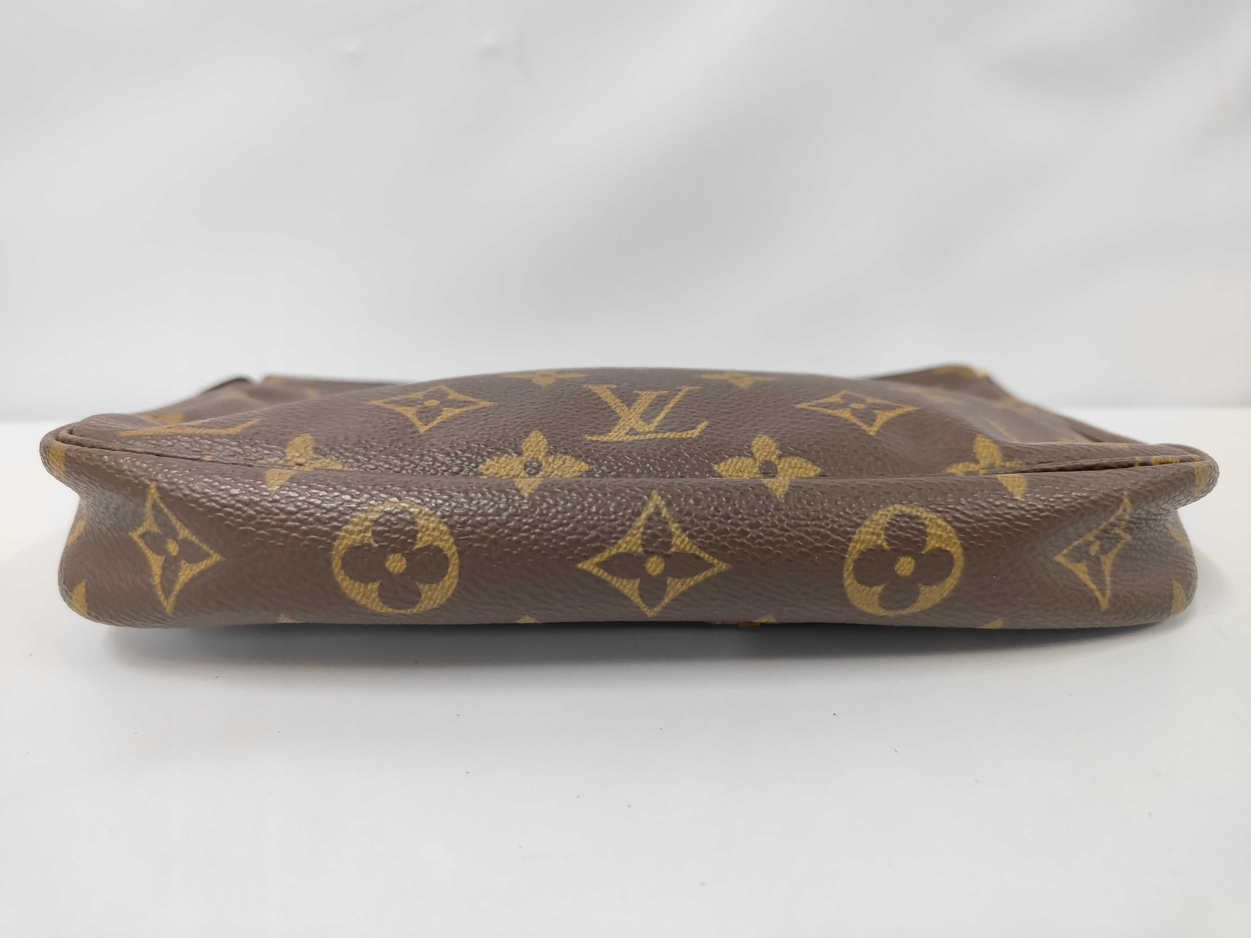 Pochette Accessoires Pouch Monogram Pouch — view 3