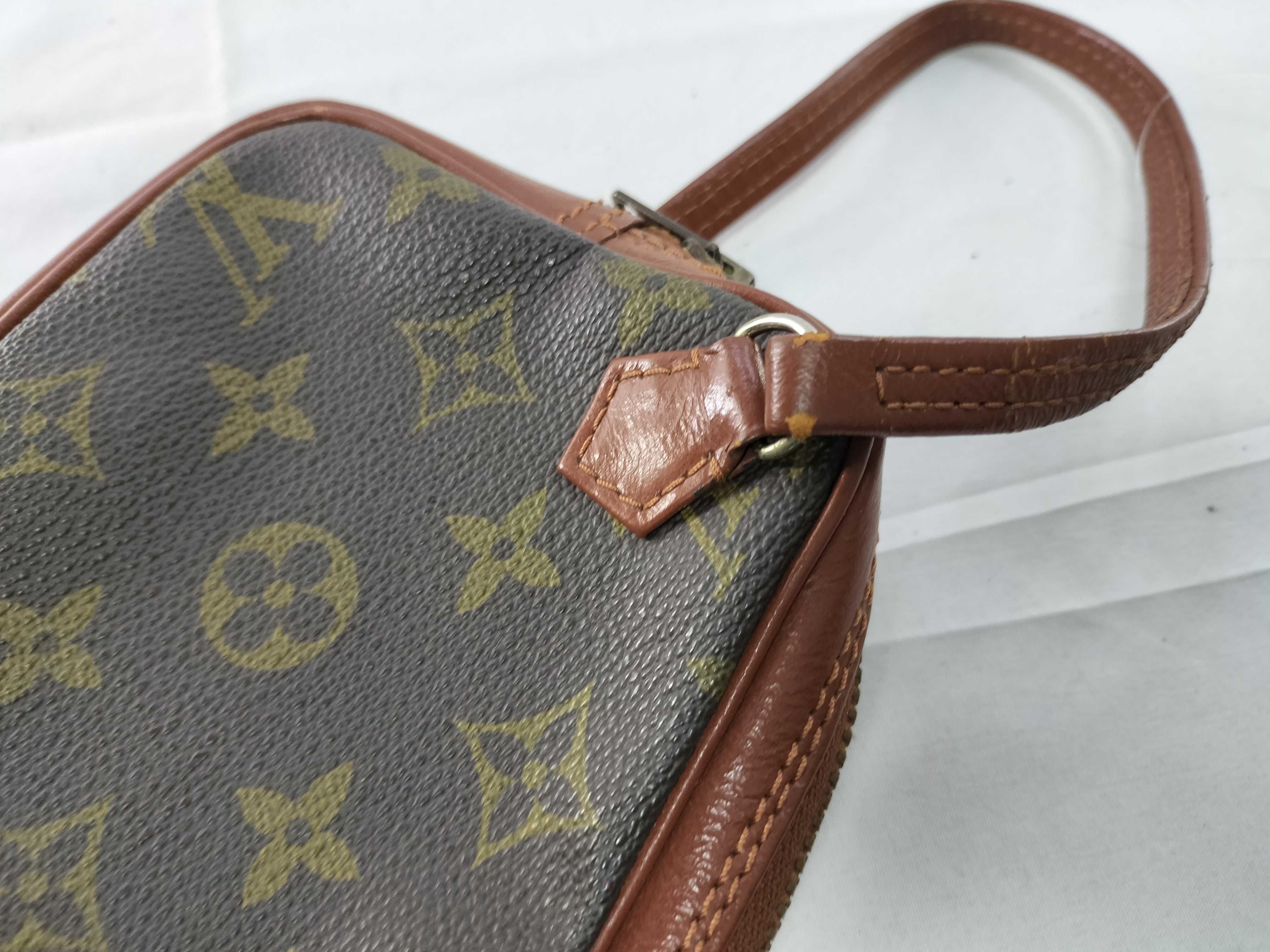 Monogram Marly Bandoulière (old model) clutch bag — view 4