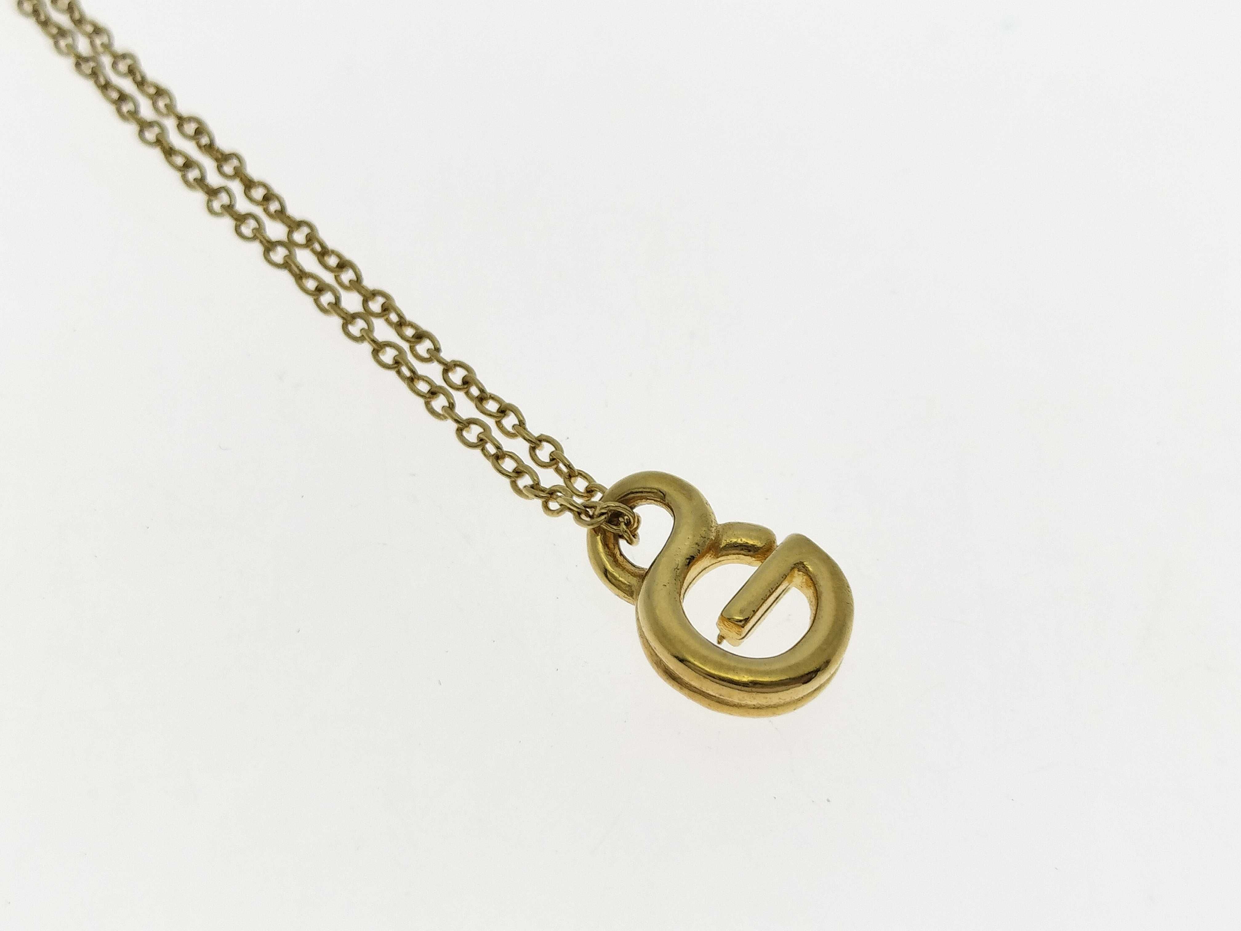 necklace — view 2
