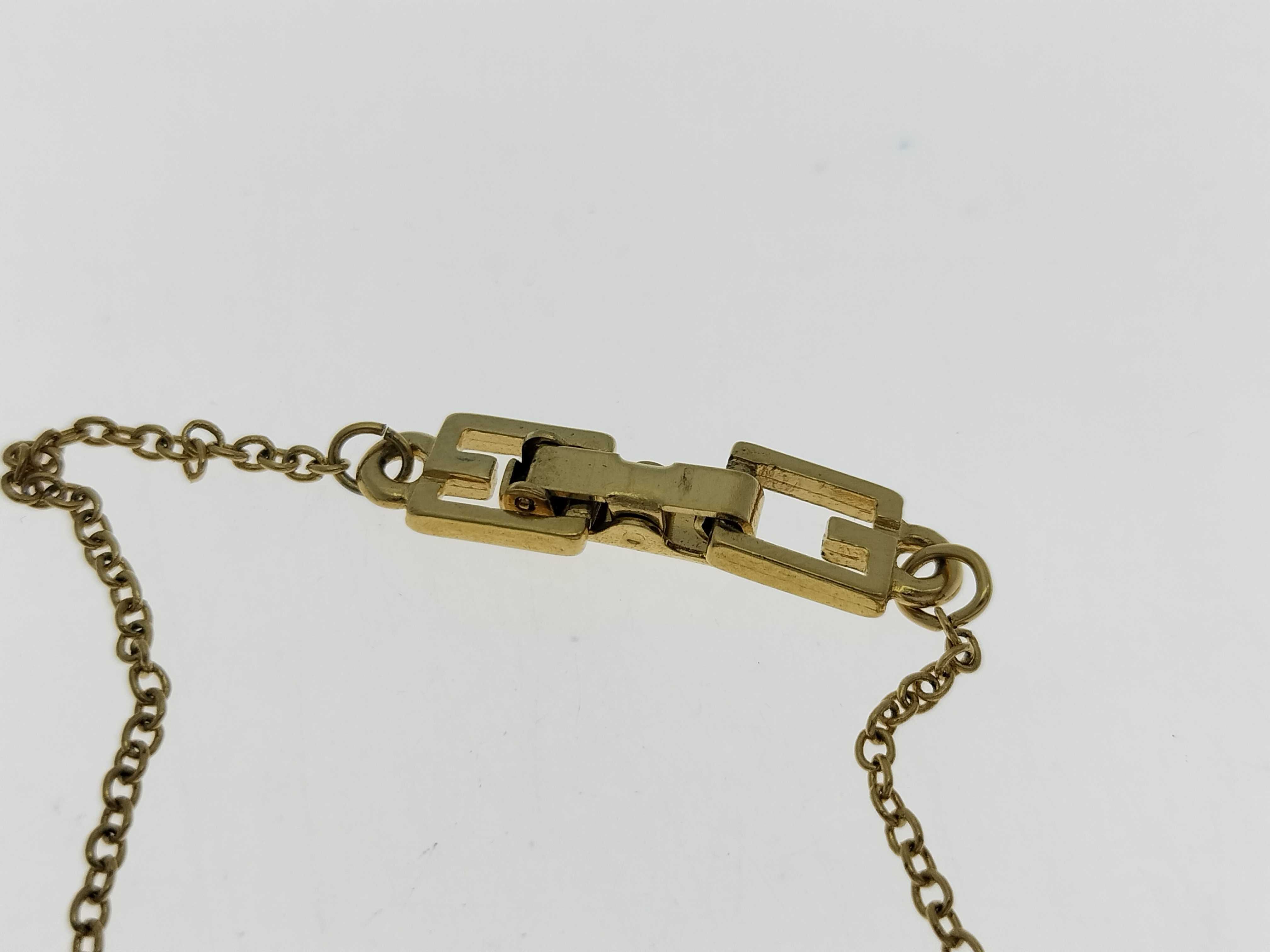 necklace — view 4