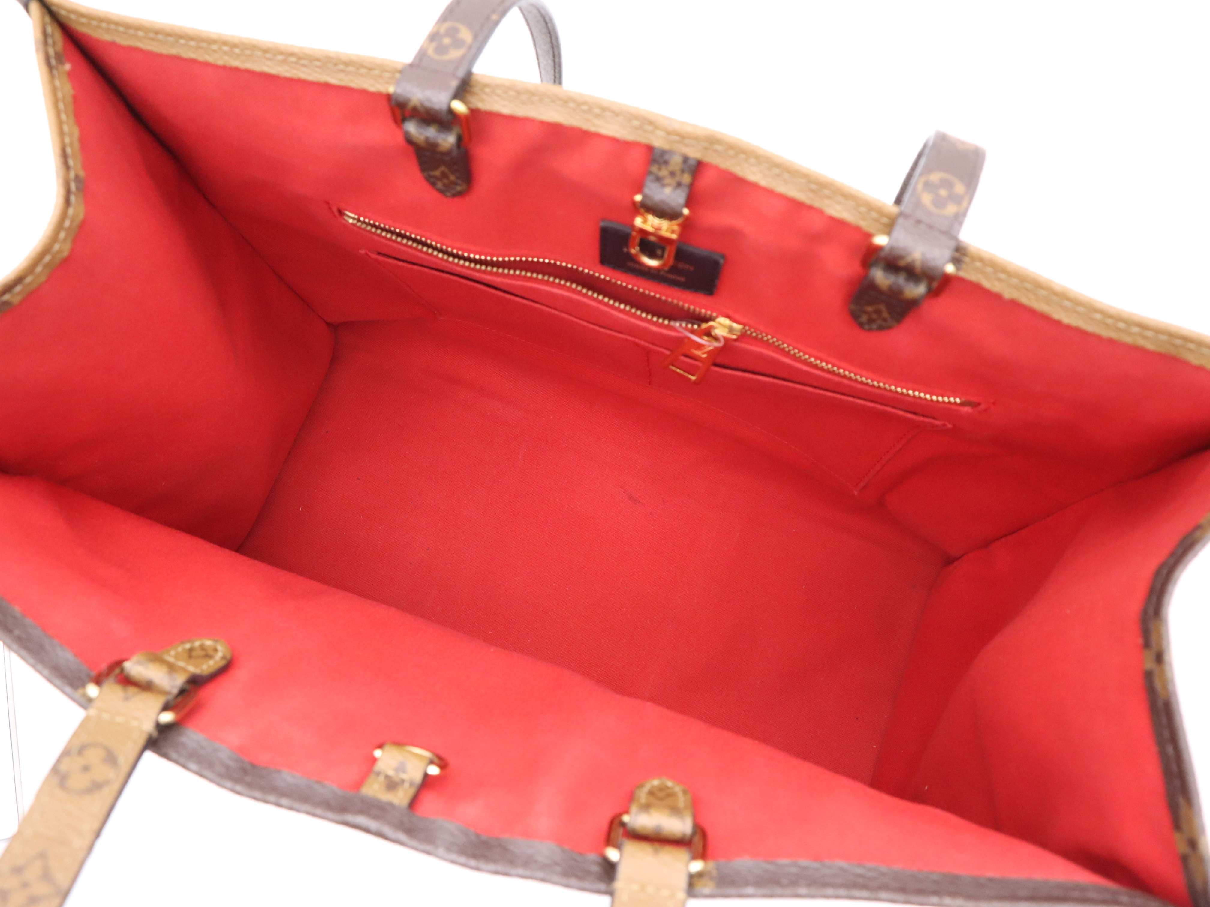 M45320 Reverse On The Go GM Monogram Giant Tote Bag — view 11