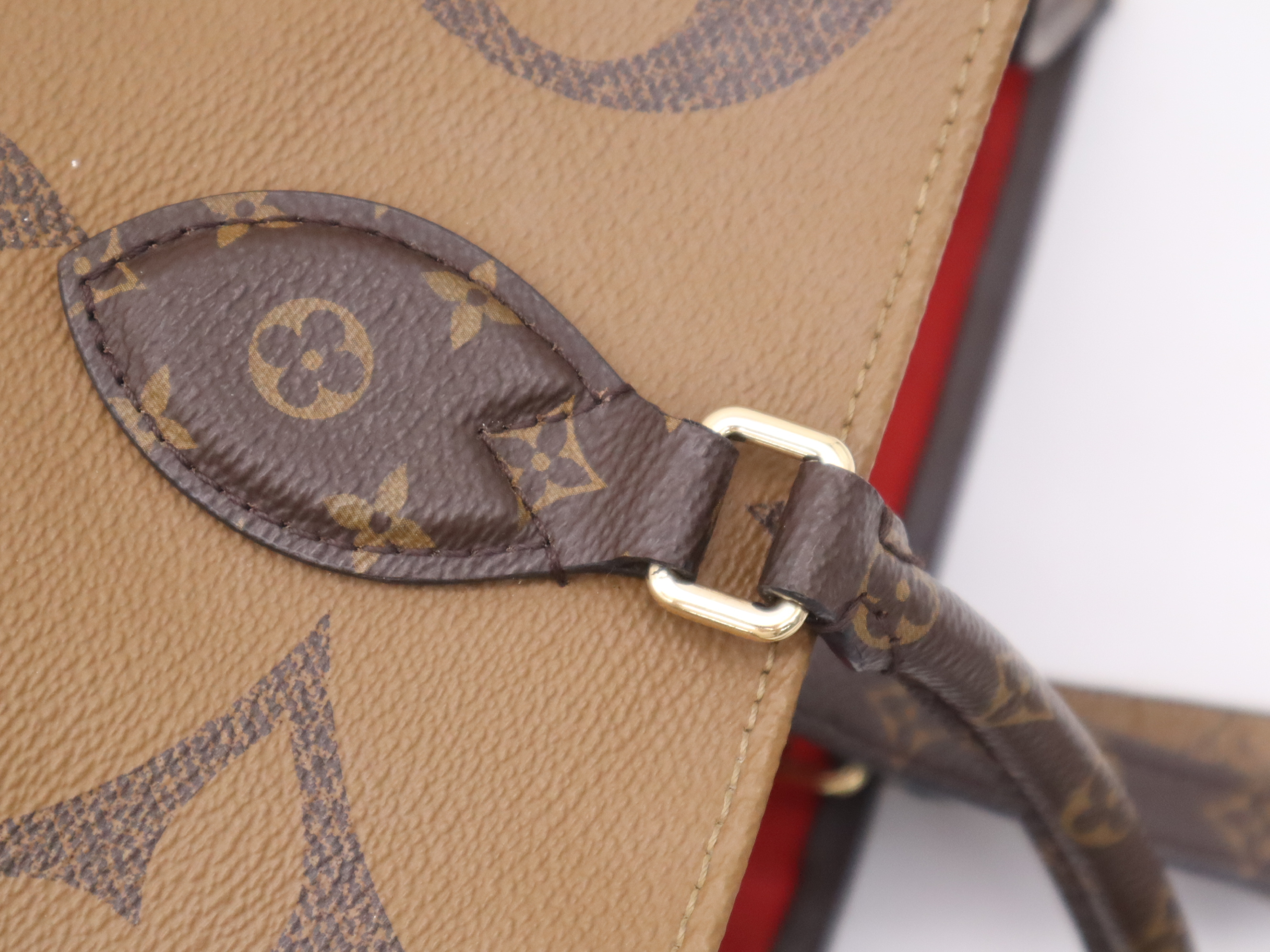 M45320 Reverse On The Go GM Monogram Giant Tote Bag — view 8