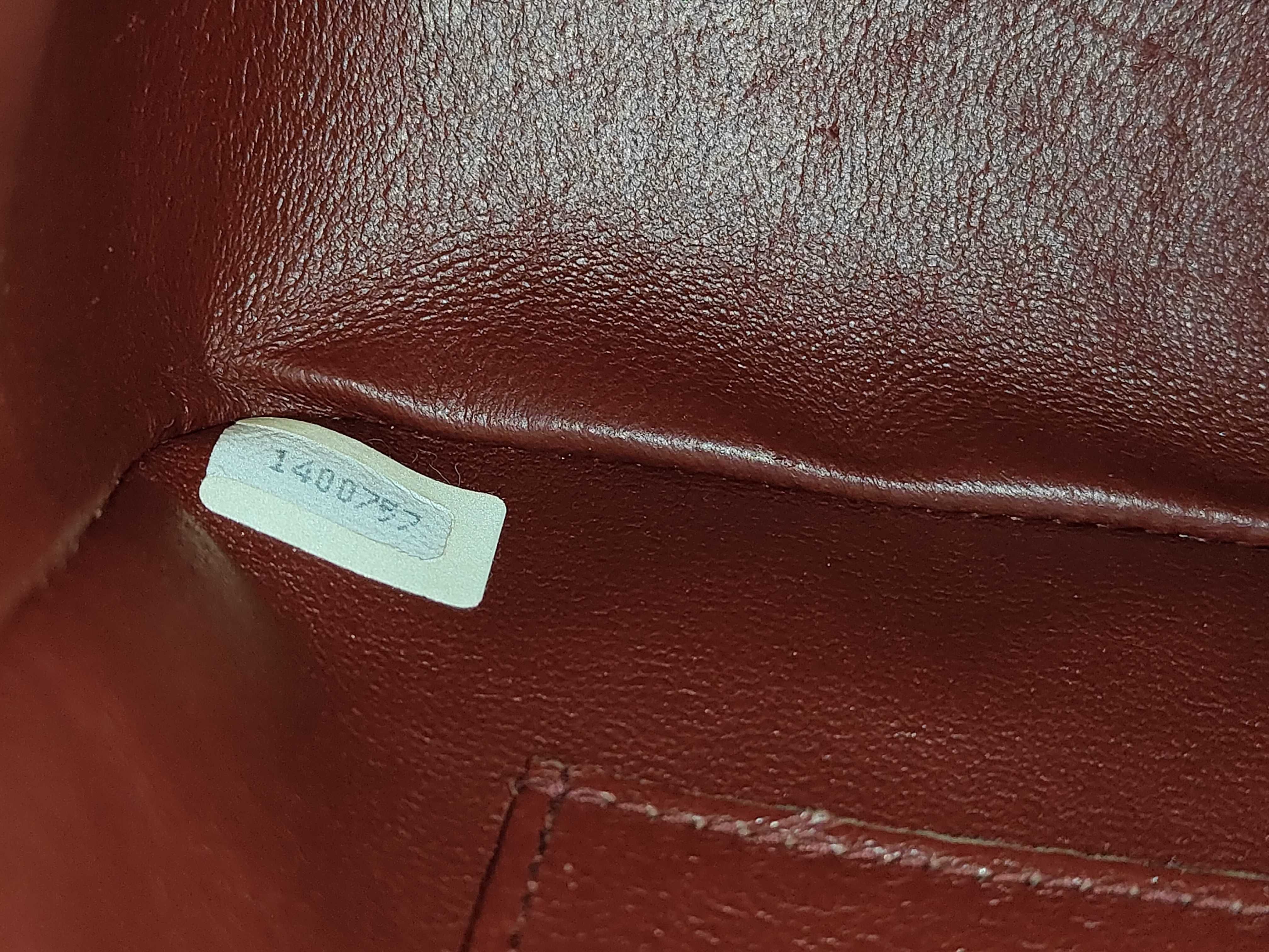 Matelassé 25 Double Chain Shoulder Bag — view 12