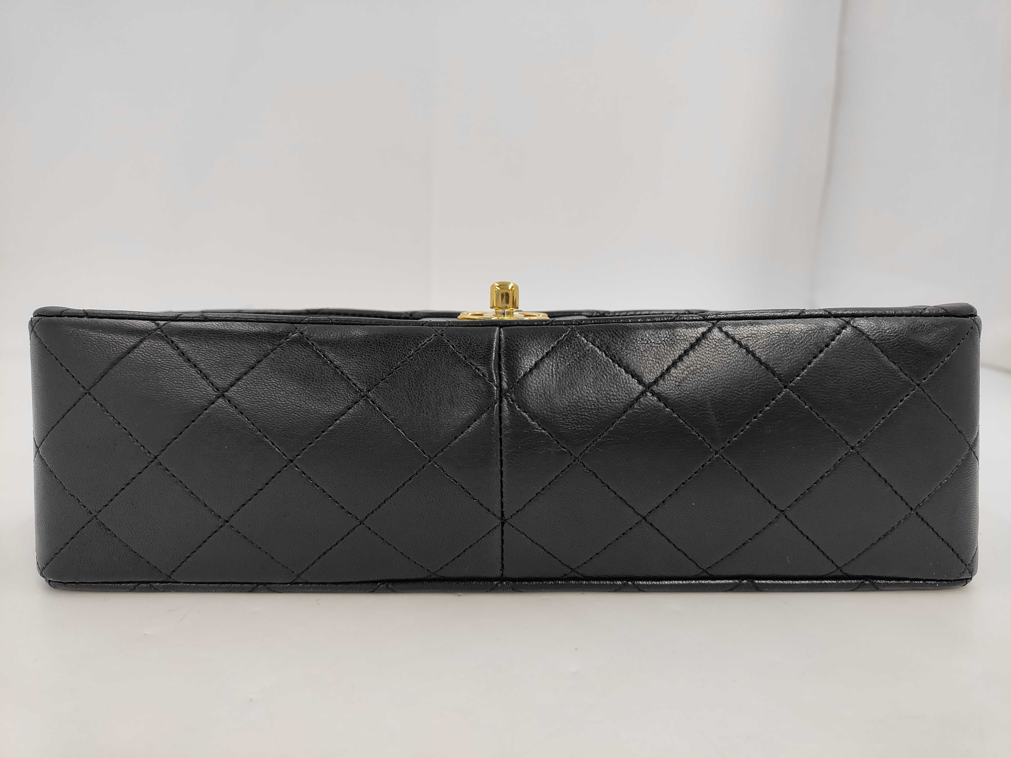 Matelassé 25 Double Chain Shoulder Bag — view 6