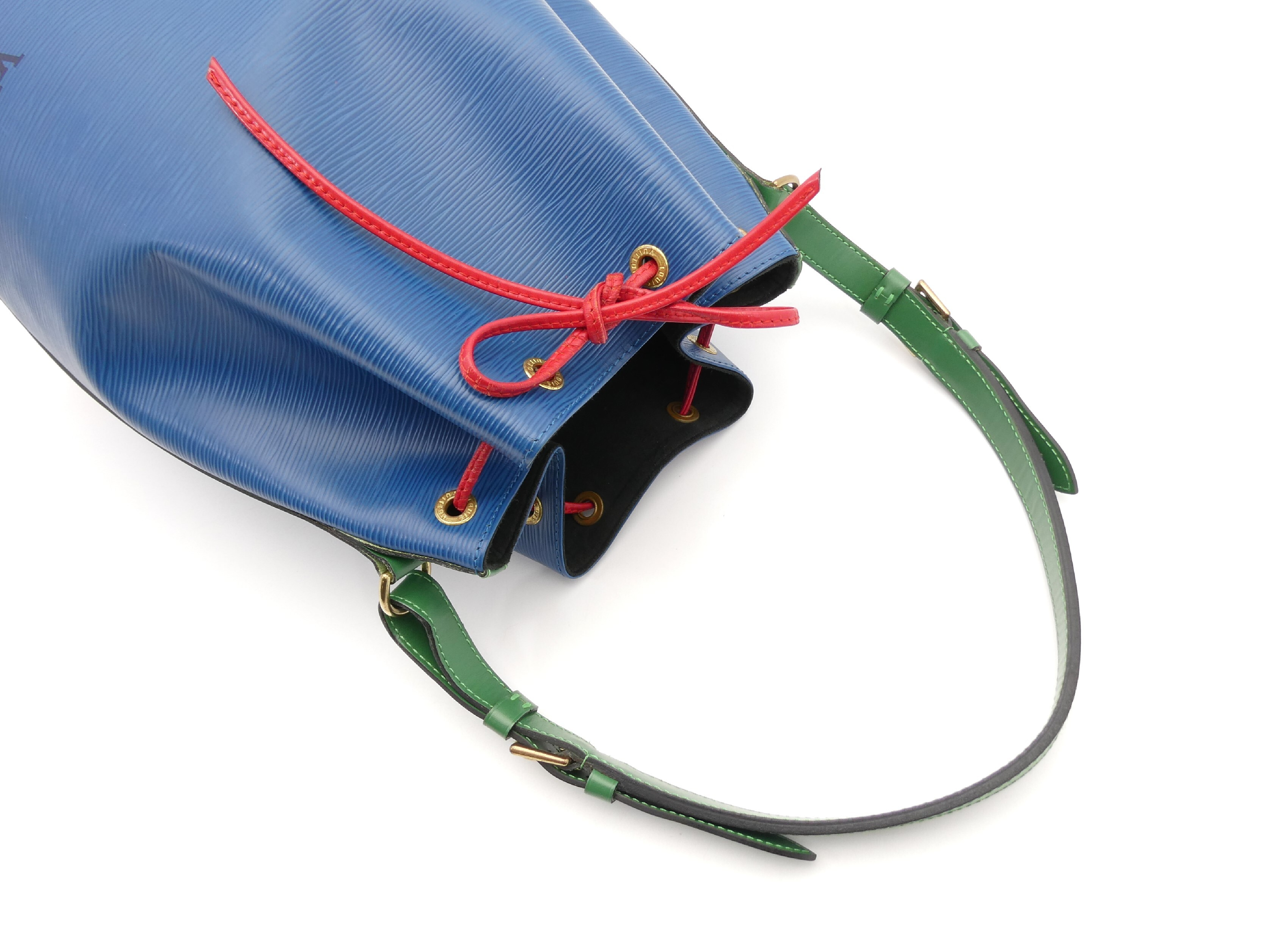 Epi Noé Tricolor Shoulder Bag — view 6