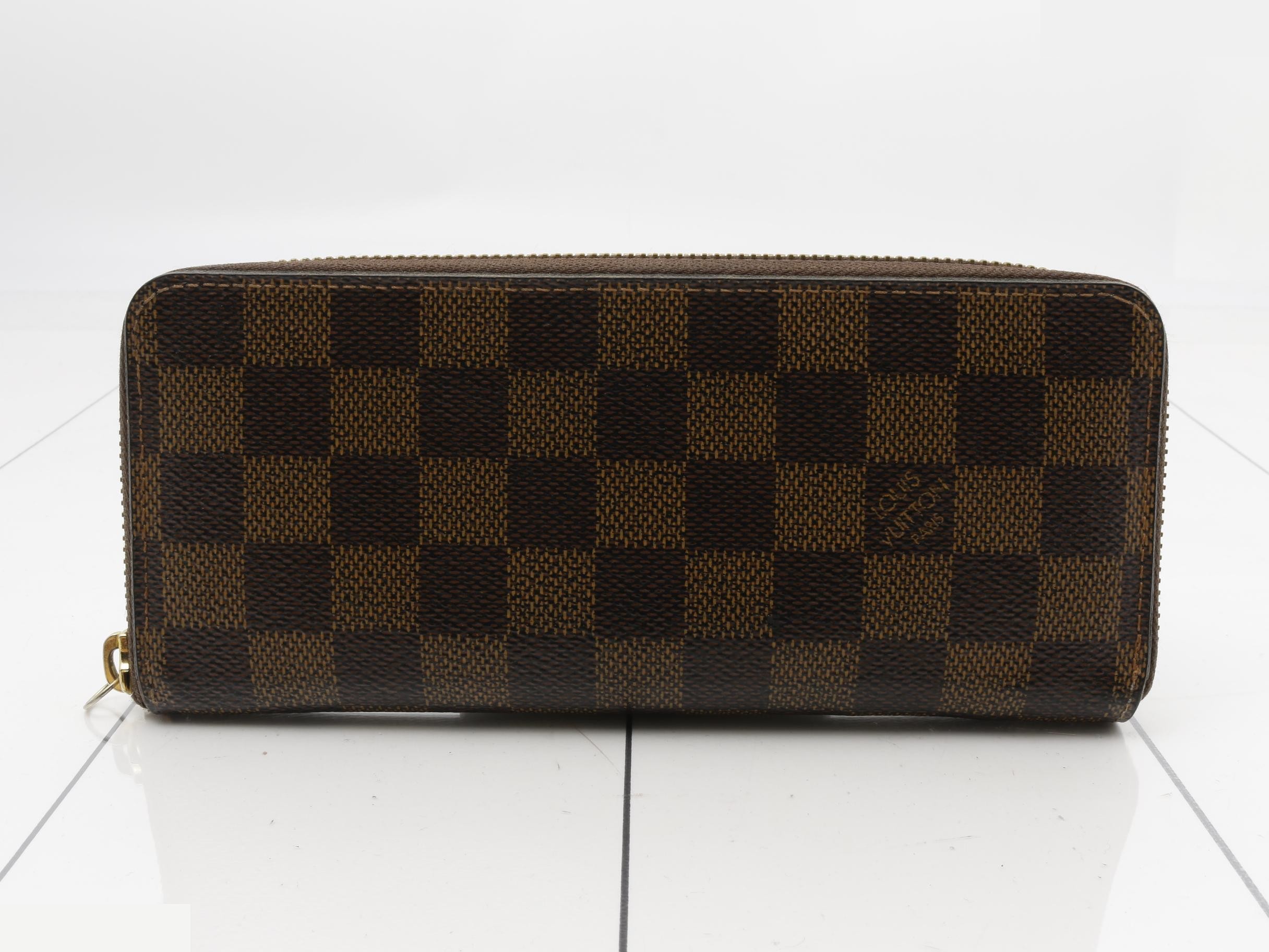 Damier Portefeuille Clemence Rose Ballerine Round Zip Long Wallet