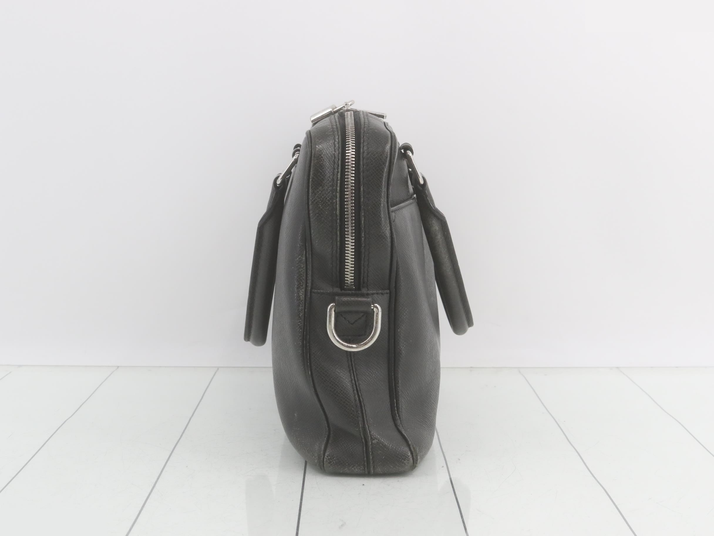 briefcase — view 4