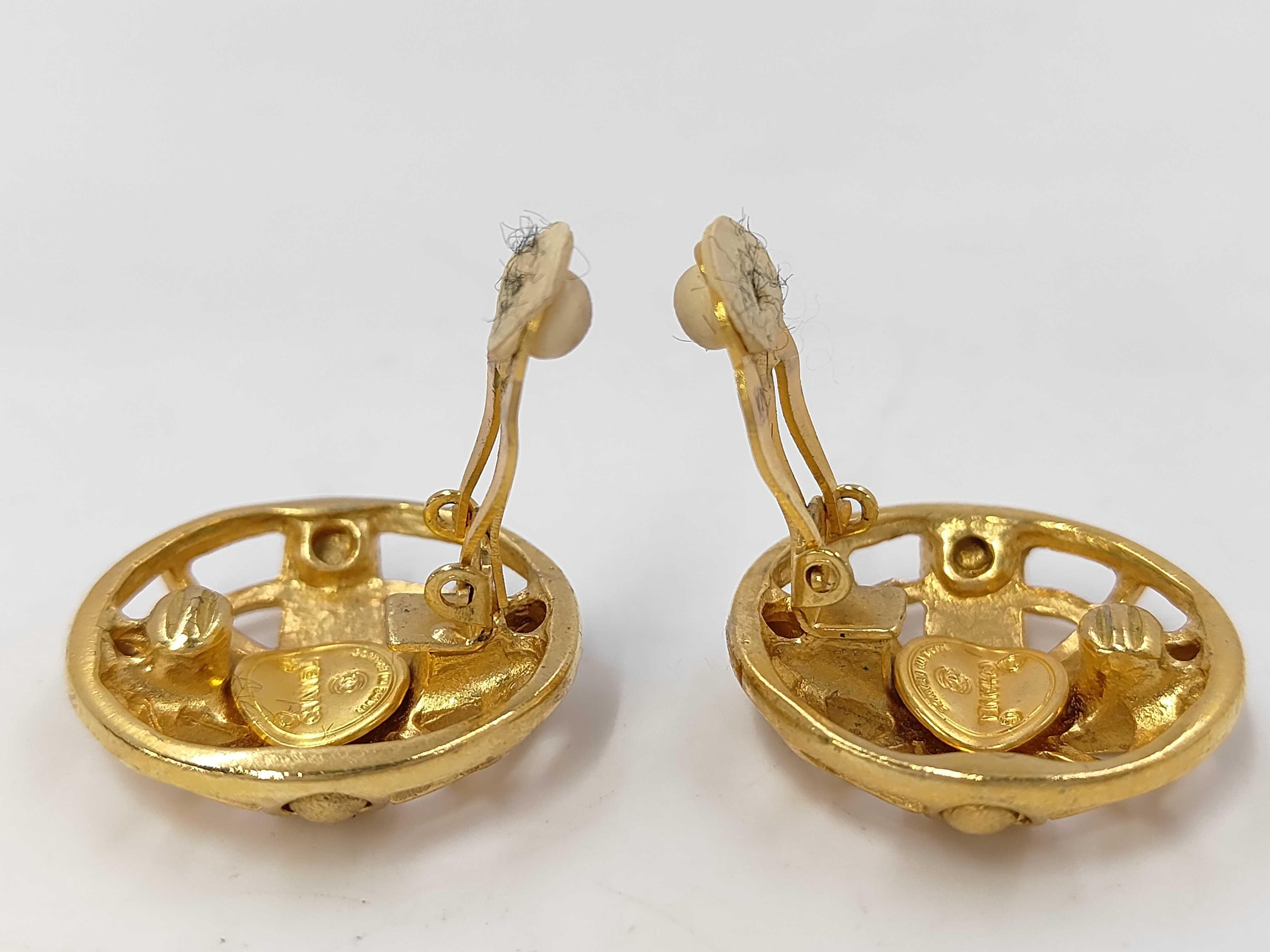 logo gold GP earrings with box earrings — view 3