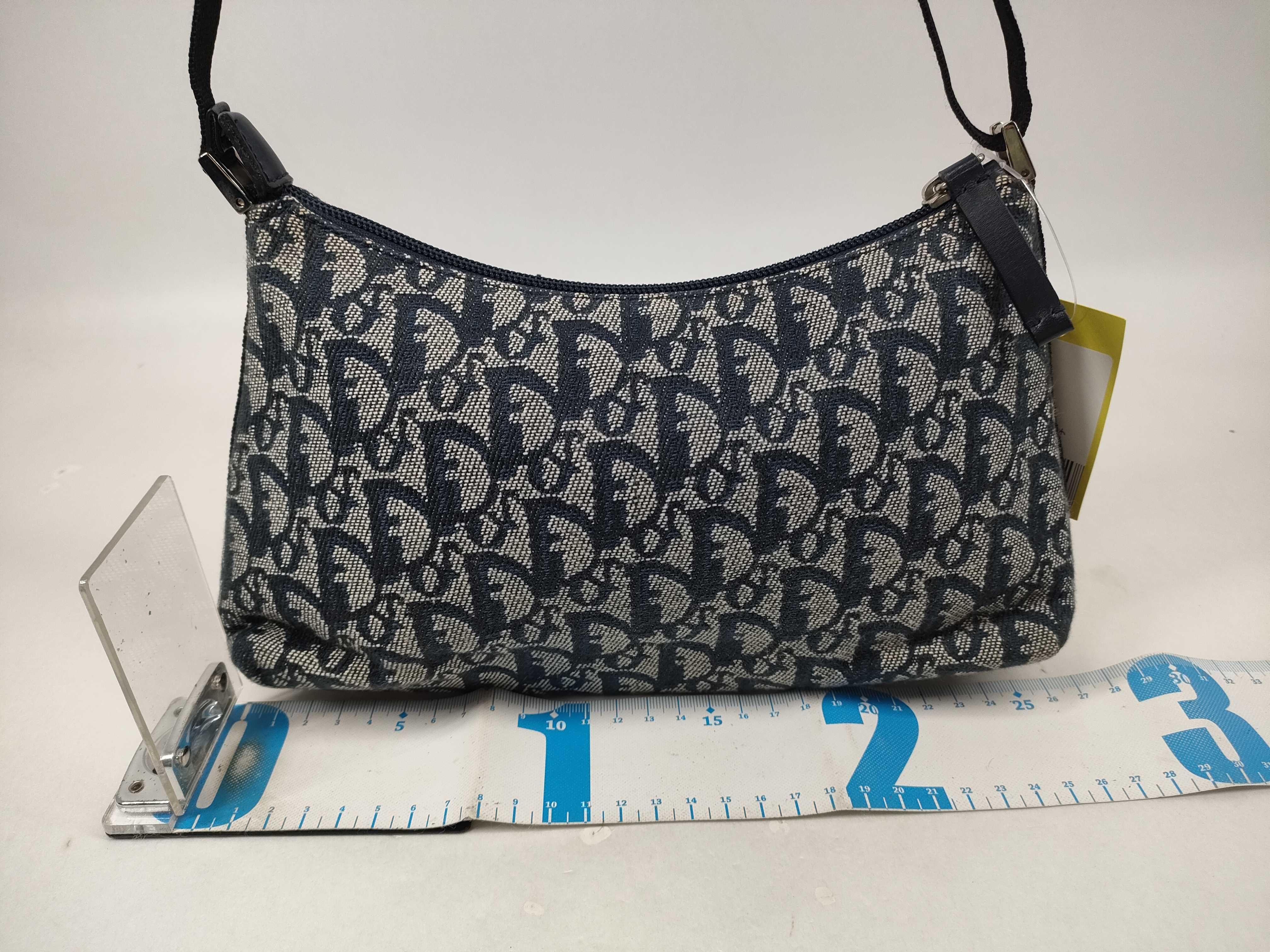 Trotter Pouch — view 2