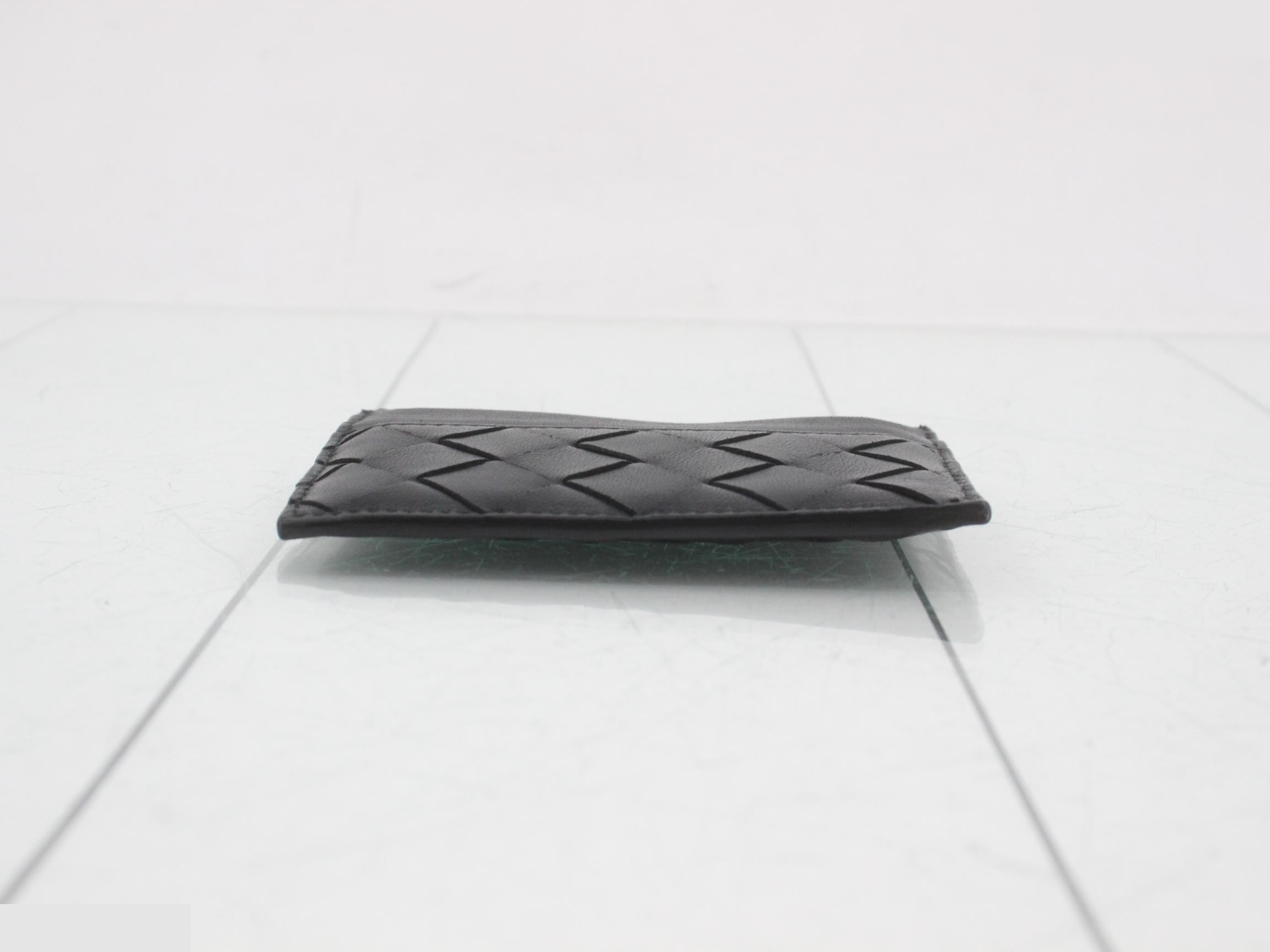 Medium Intrecciato Card Case, Leather, Black — view 3