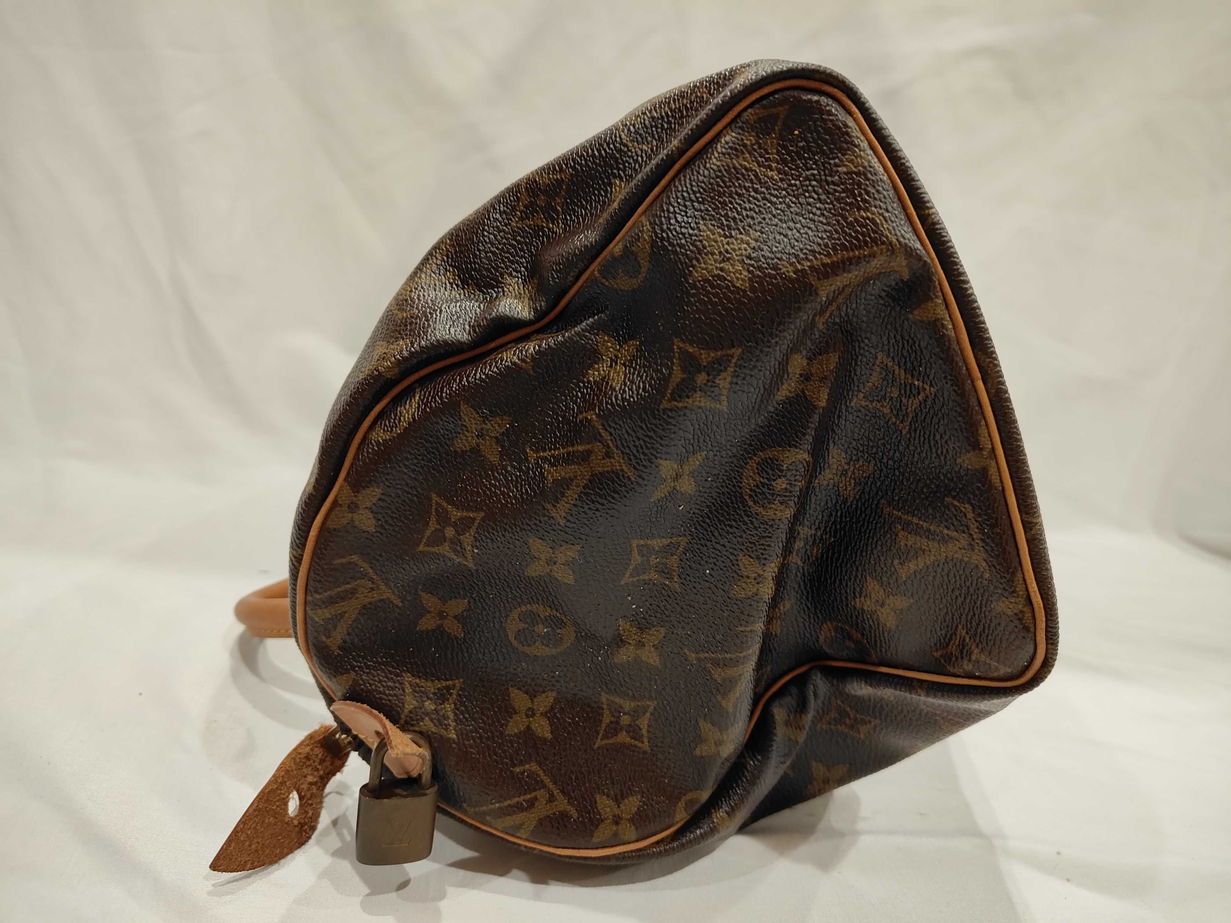 Monogram Speedy 30 Handbag (Slight deformation/deterioration) — view 5