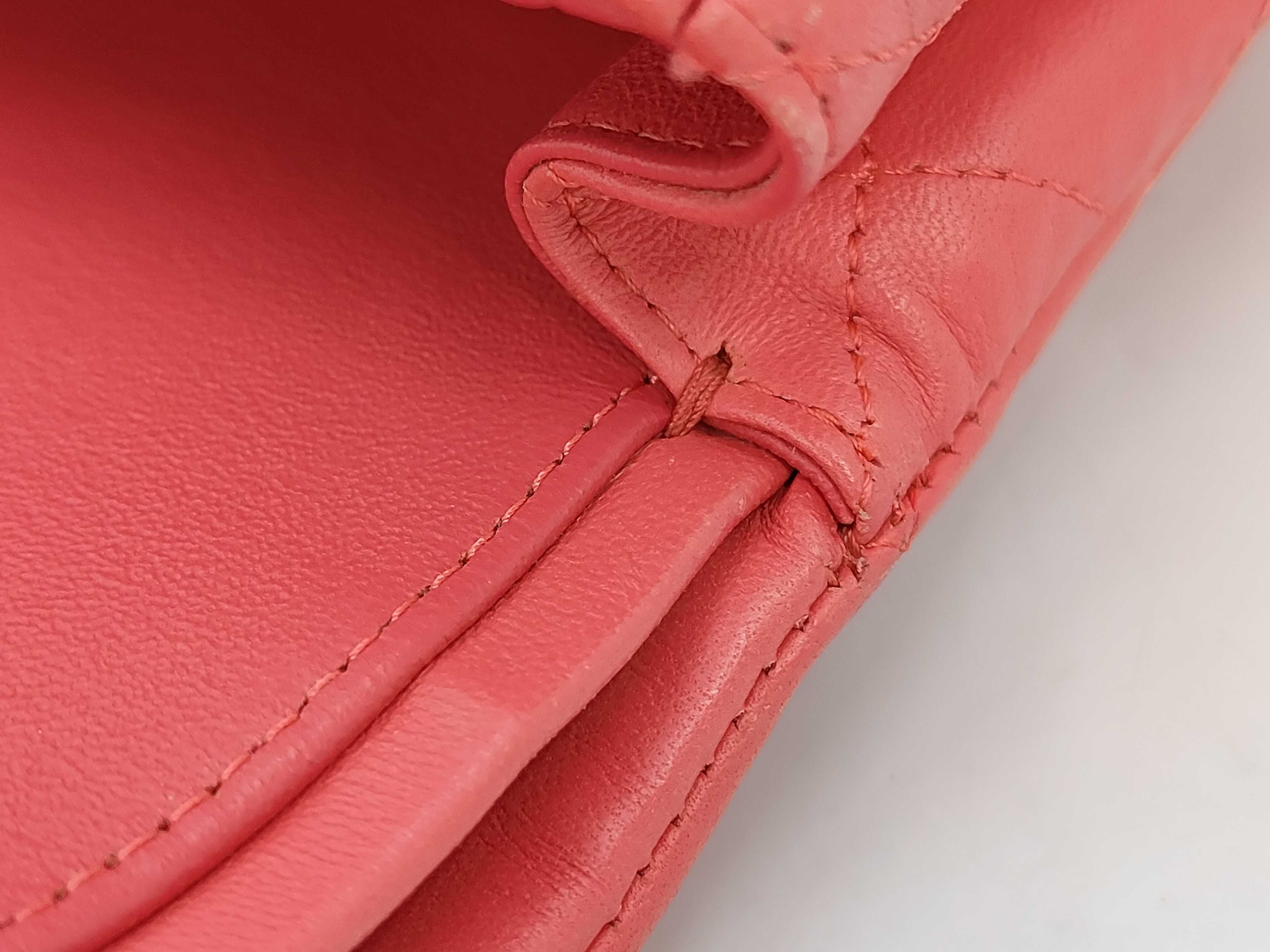 Matelassé Pink Limited Edition Double Flap Shoulder Bag — view 9