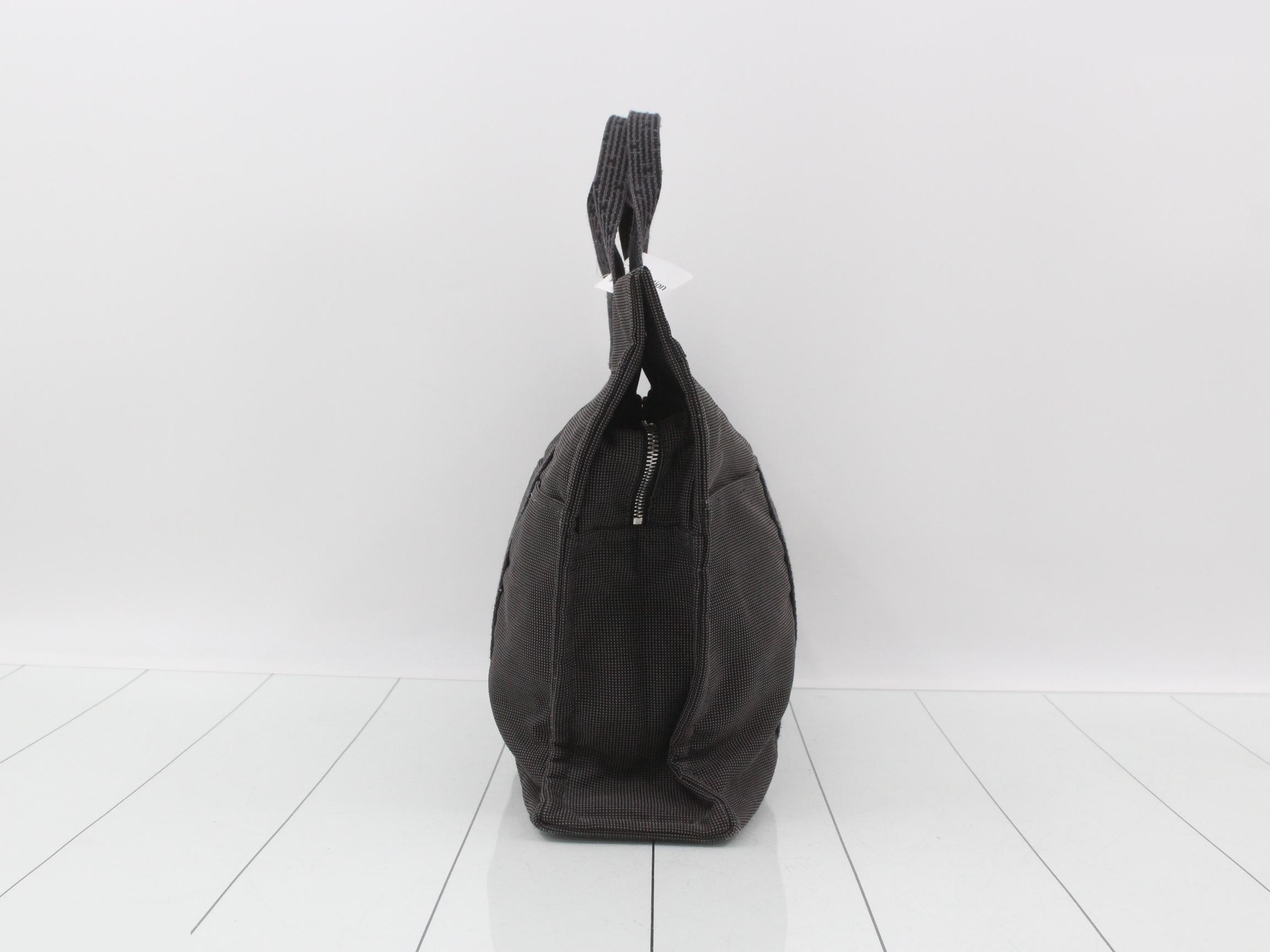Aile Line Tote GM Gray SV — view 4