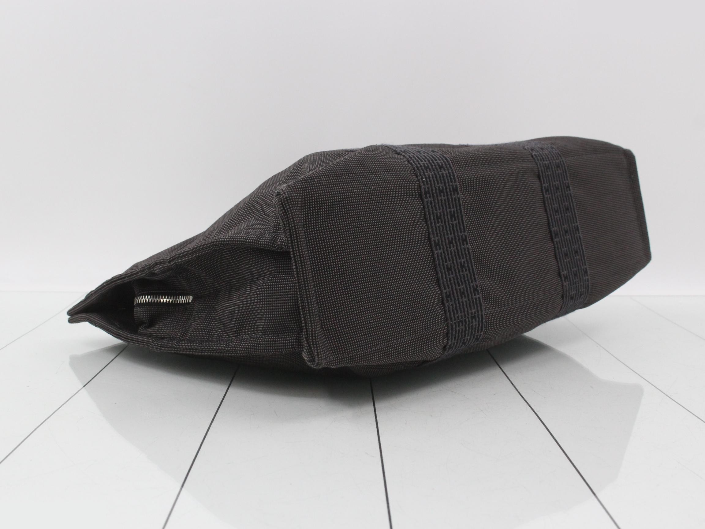Aile Line Tote GM Gray SV — view 5