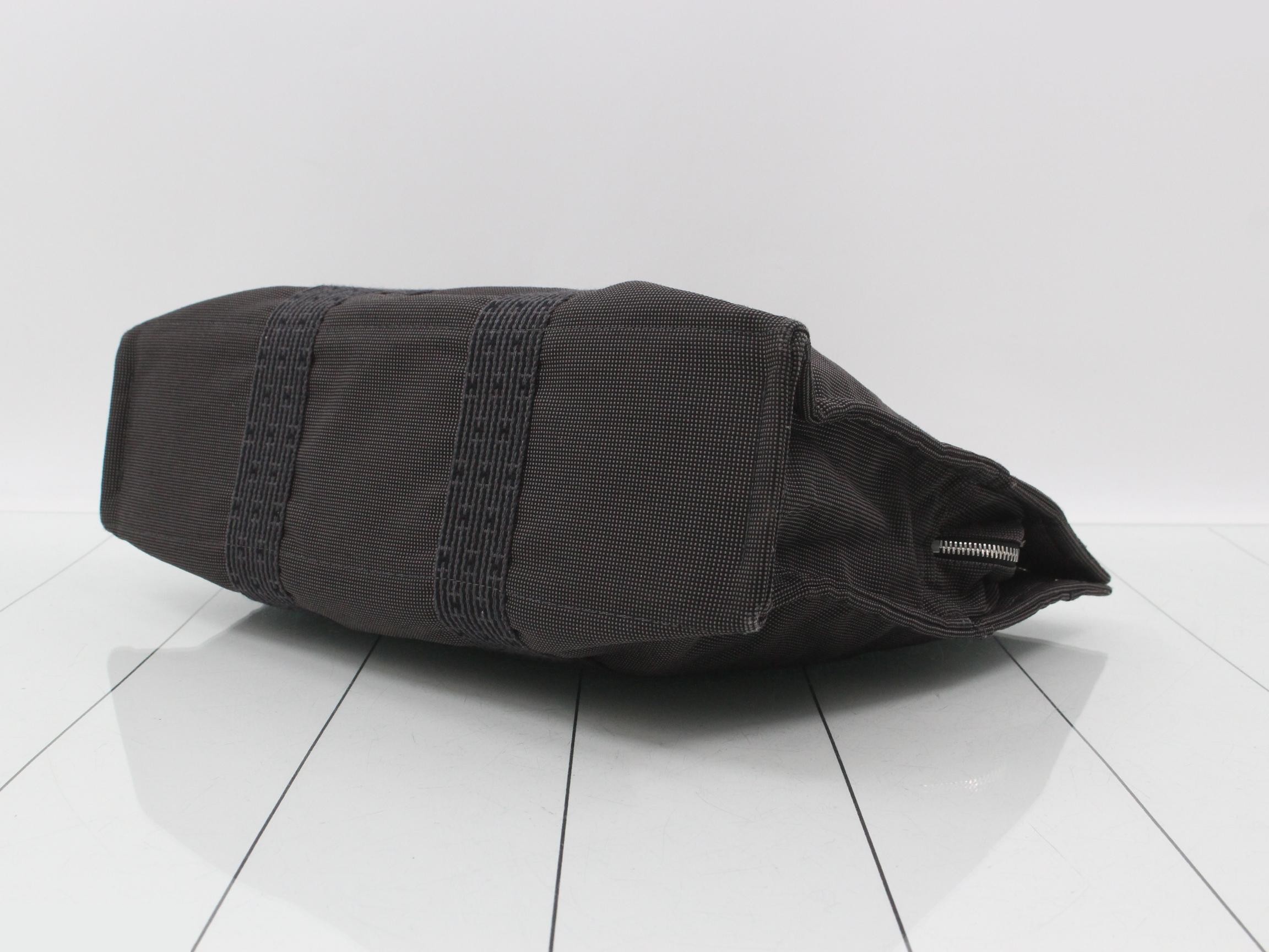 Aile Line Tote GM Gray SV — view 6