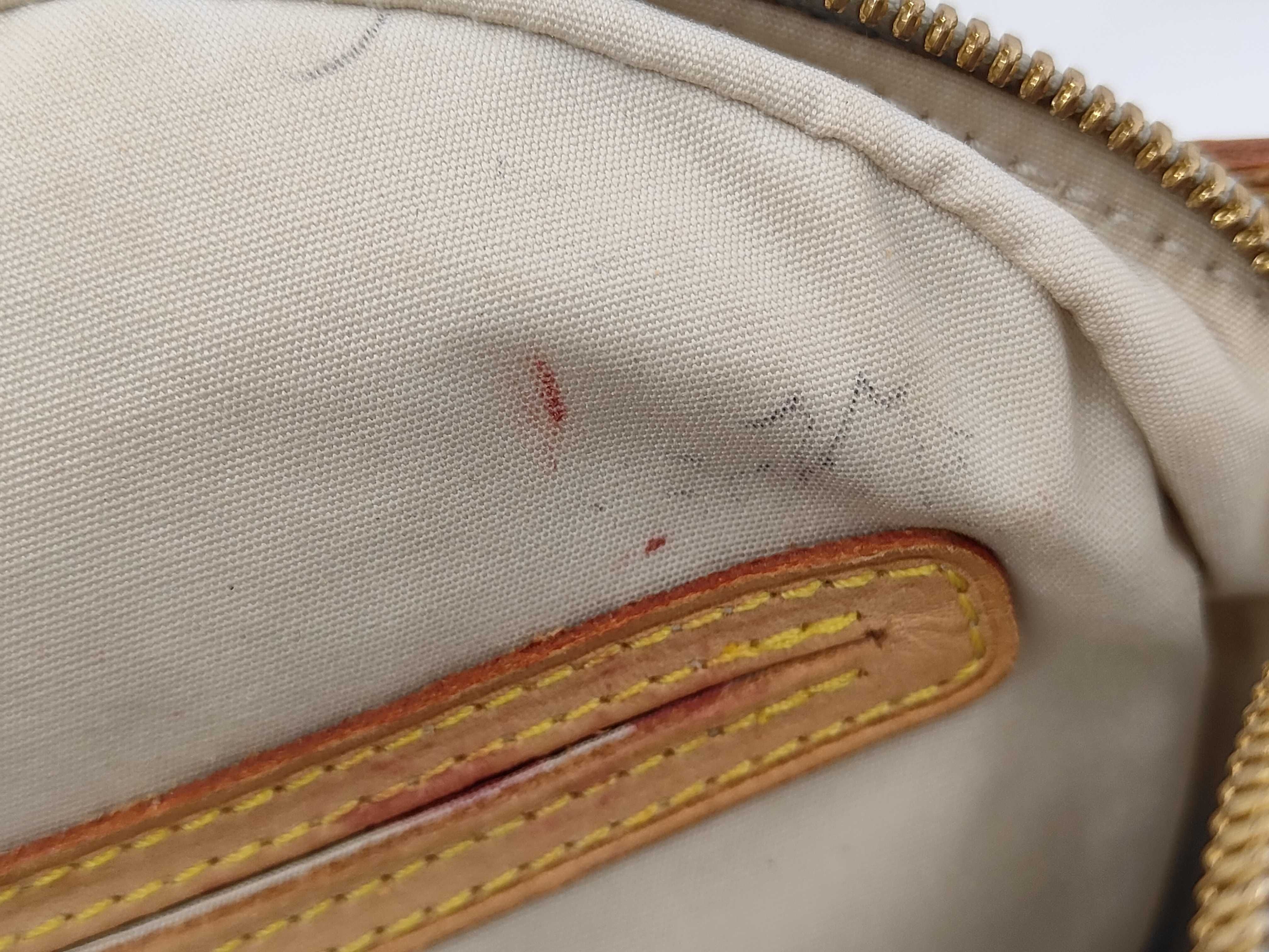 LV Pouch Shoulder Bag — view 11