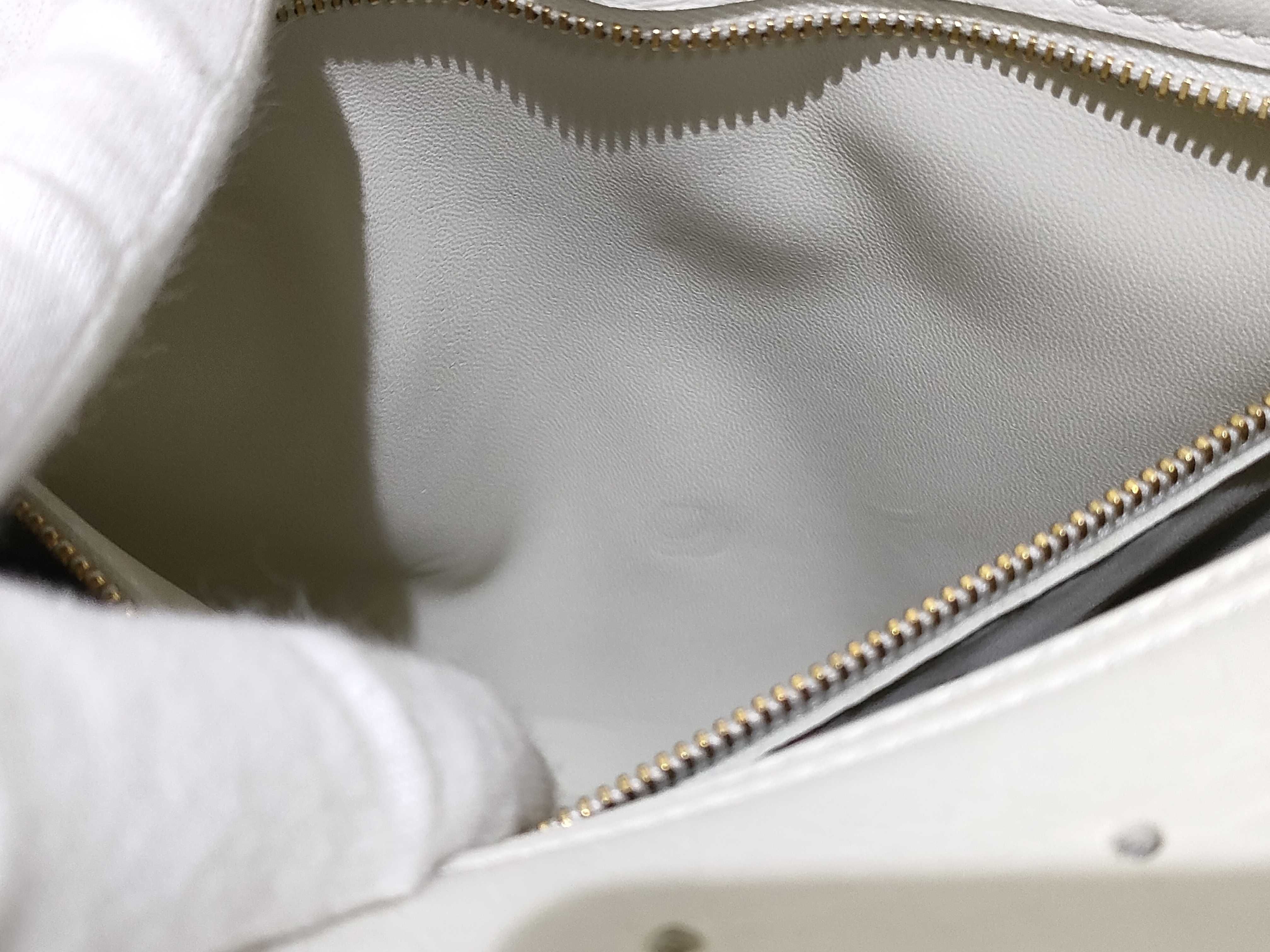Marie Shoulder Bag — view 9