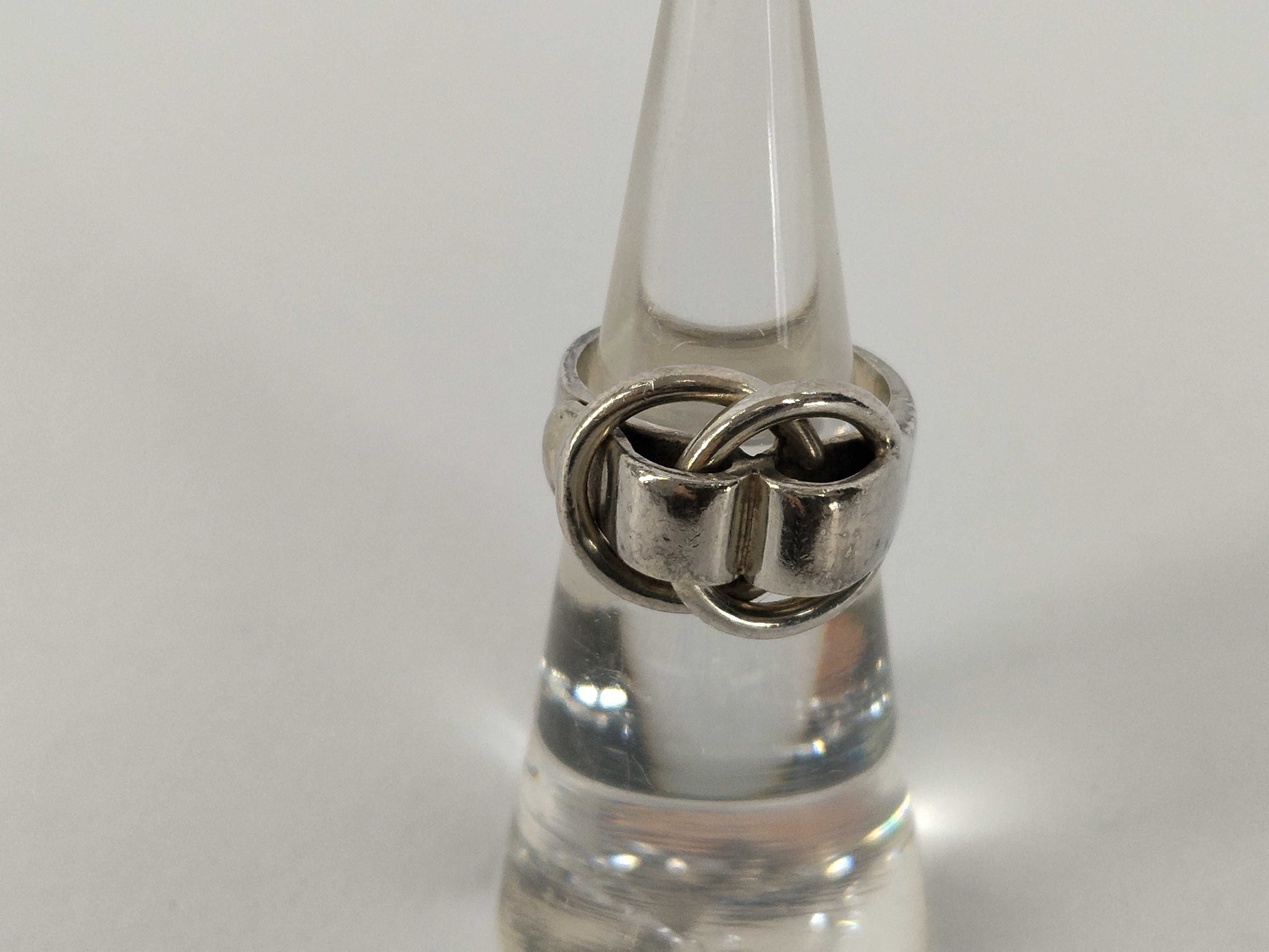 Des Ano SV925 Ring