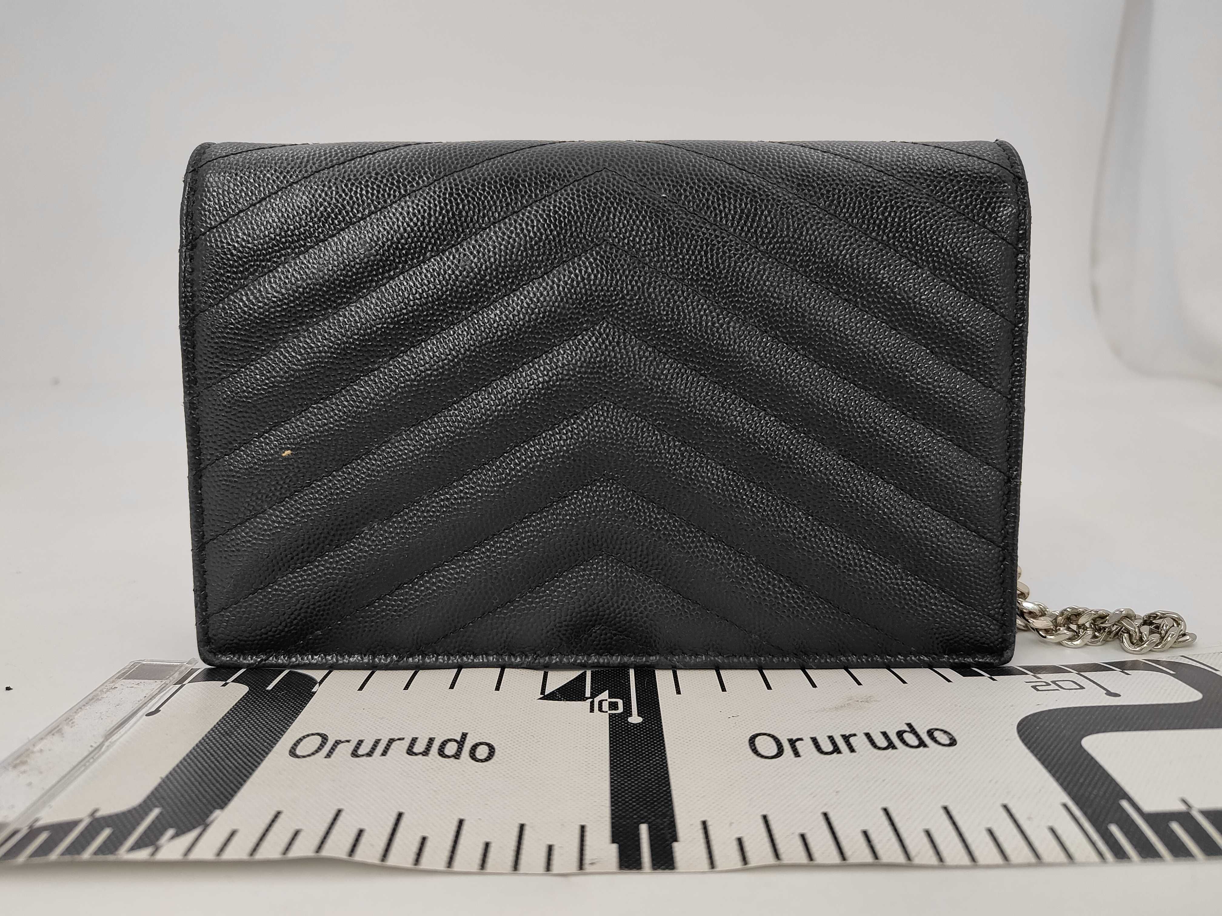 Paris Cassandra Leather Chain Shoulder Bag Black Shoulder Bag — view 2