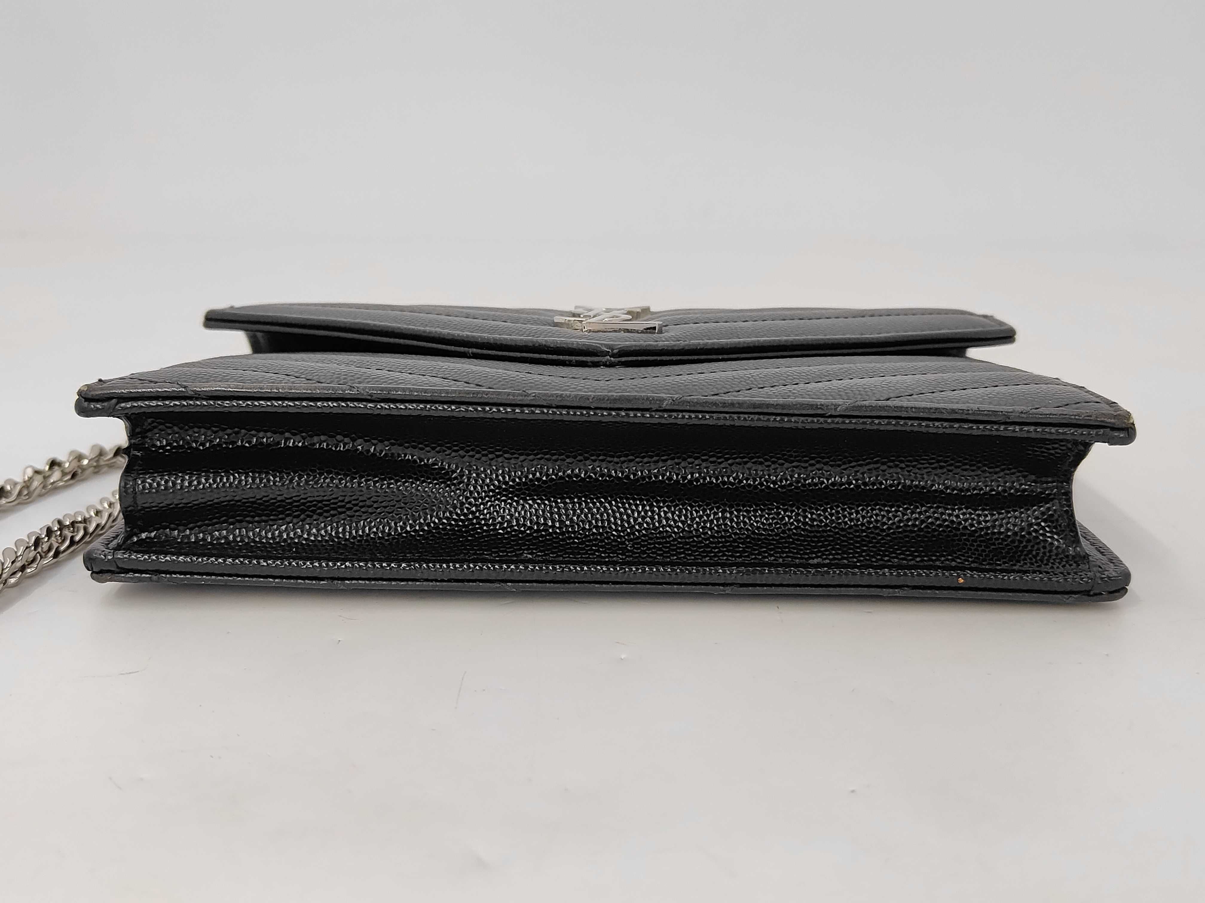 Paris Cassandra Leather Chain Shoulder Bag Black Shoulder Bag — view 7