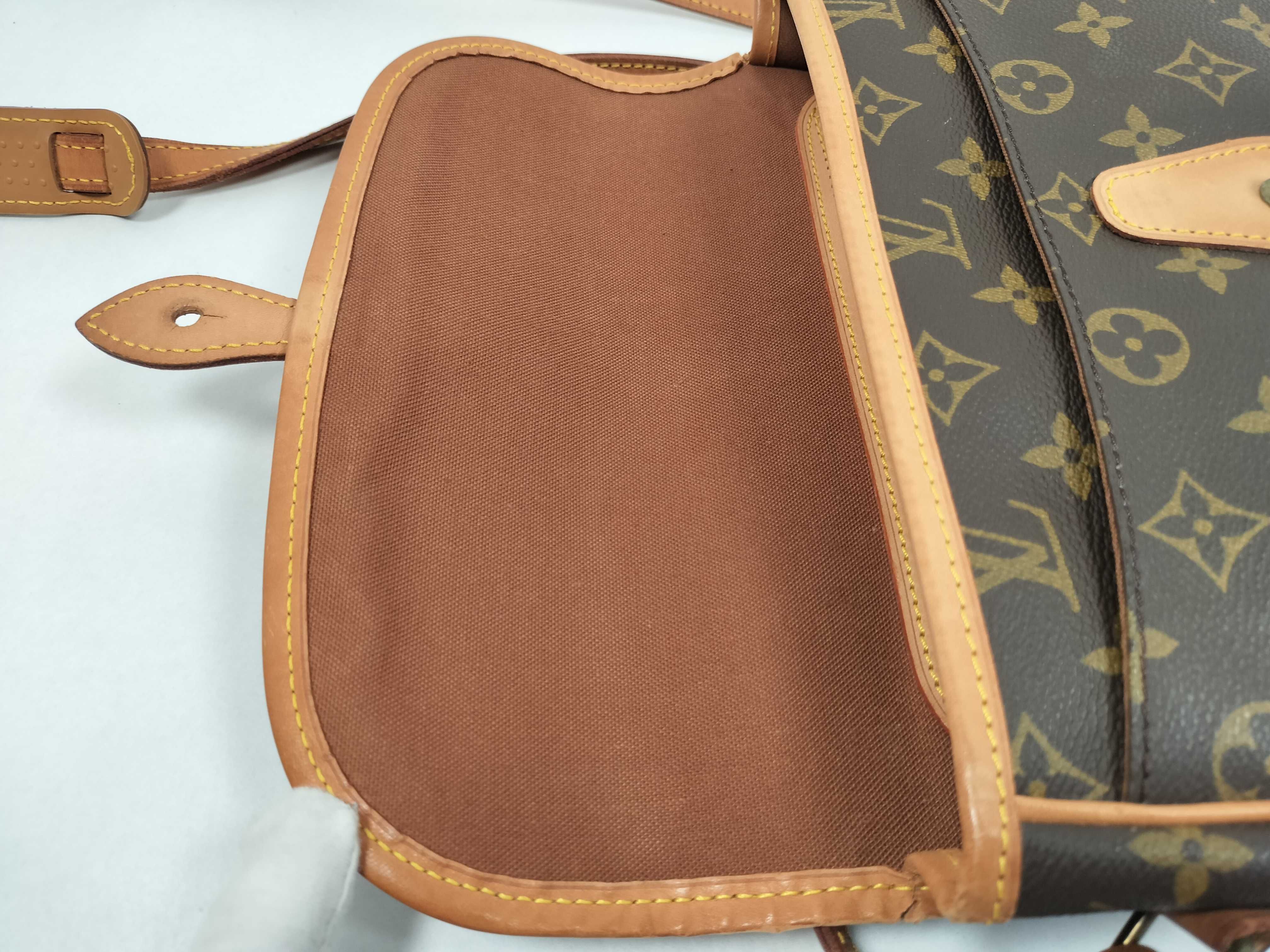 Monogram LOUIS_VUITTON M42248 Gibeciere PM AR0972 Shoulder Bag — view 8