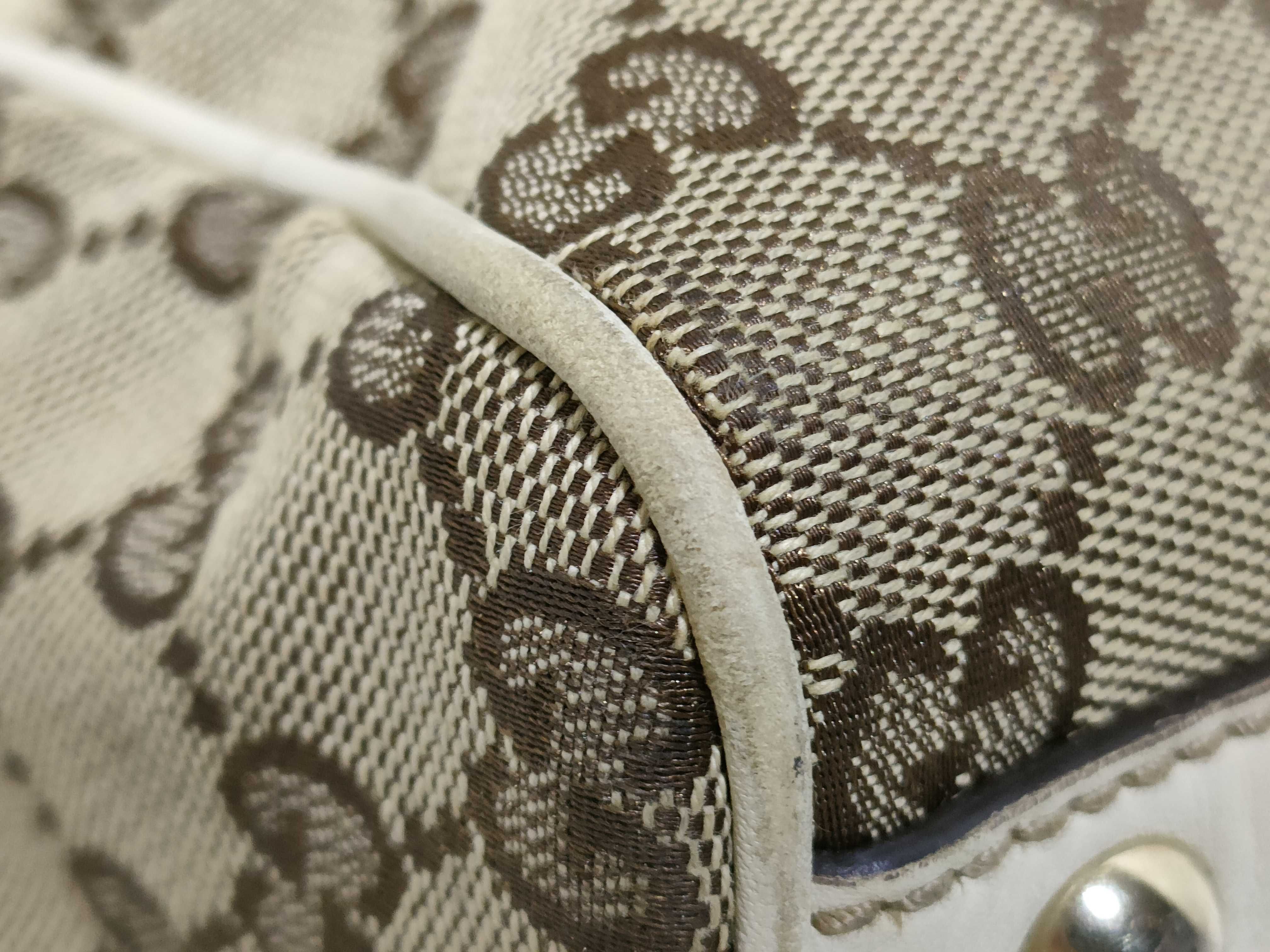 GG Canvas Interlocking G Handbag — view 6