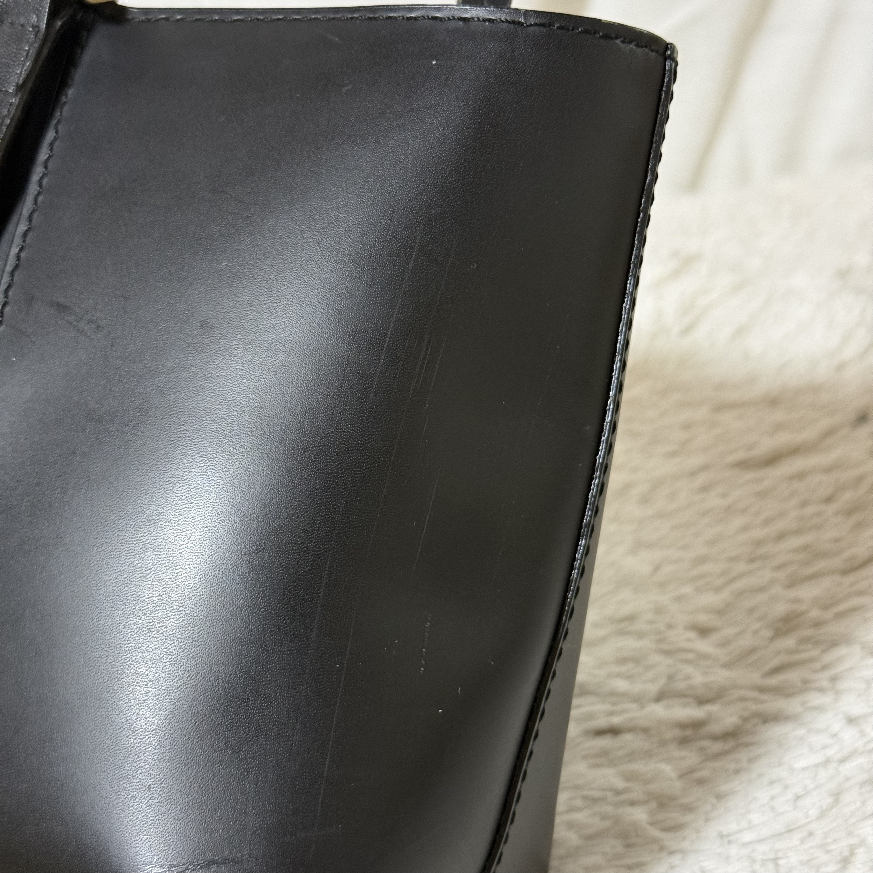 Black Handbag — view 12
