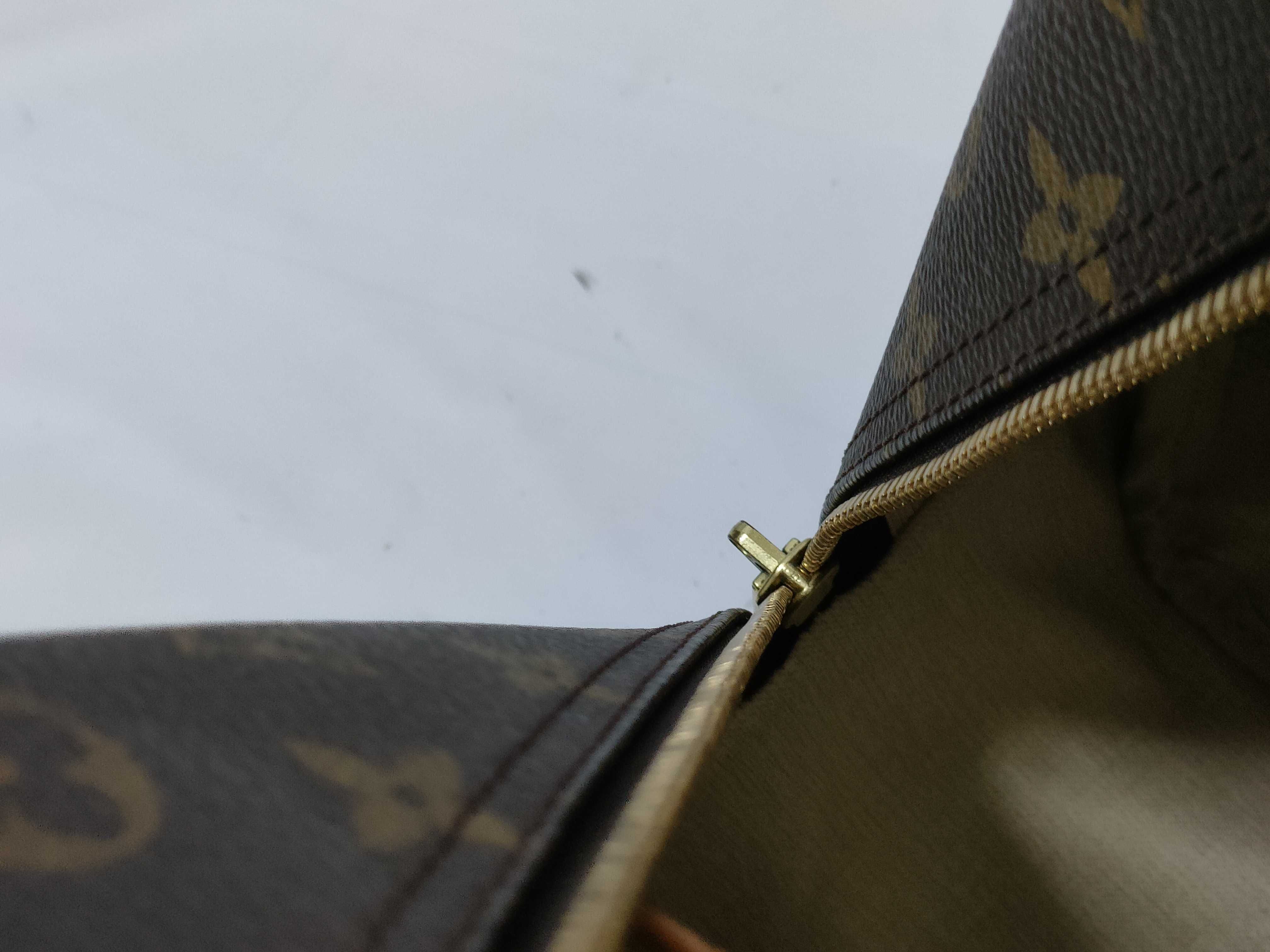 Monogram M47270 Deauville Handbag — view 9