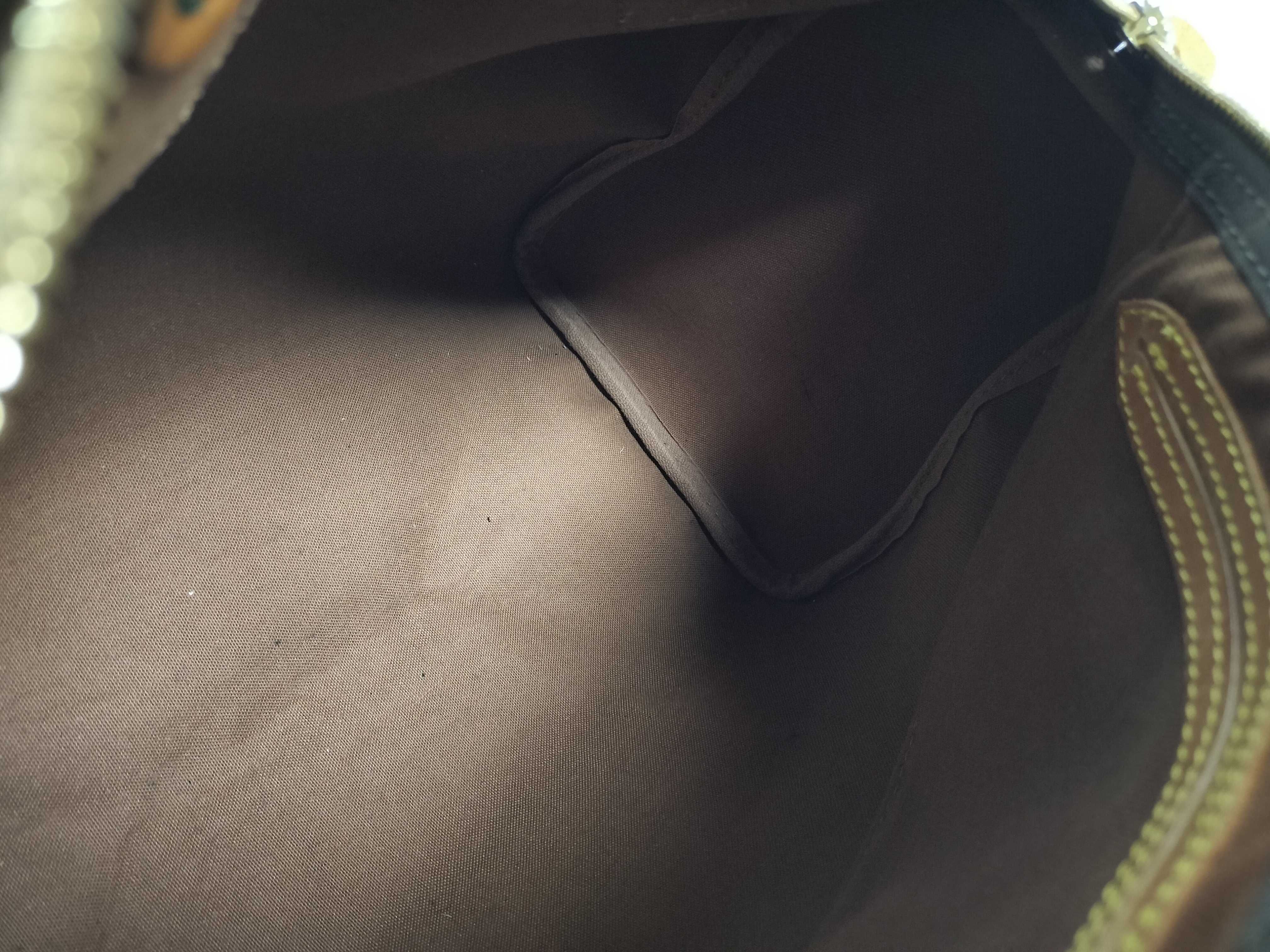 Monogram Louis Vuitton Speedy 30 Monogram Handbag — view 11