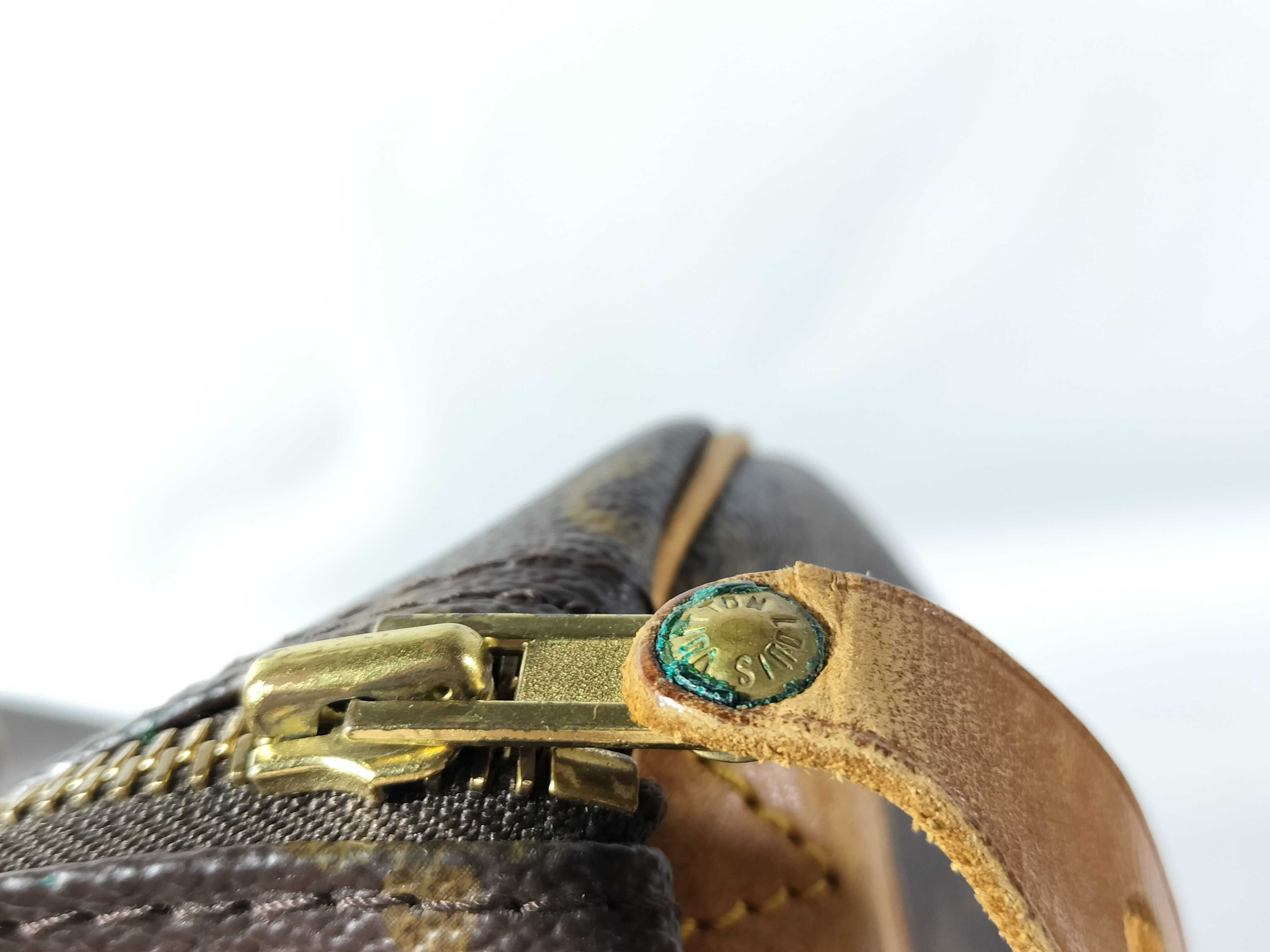 Monogram Louis Vuitton Speedy 30 Monogram Handbag — view 10