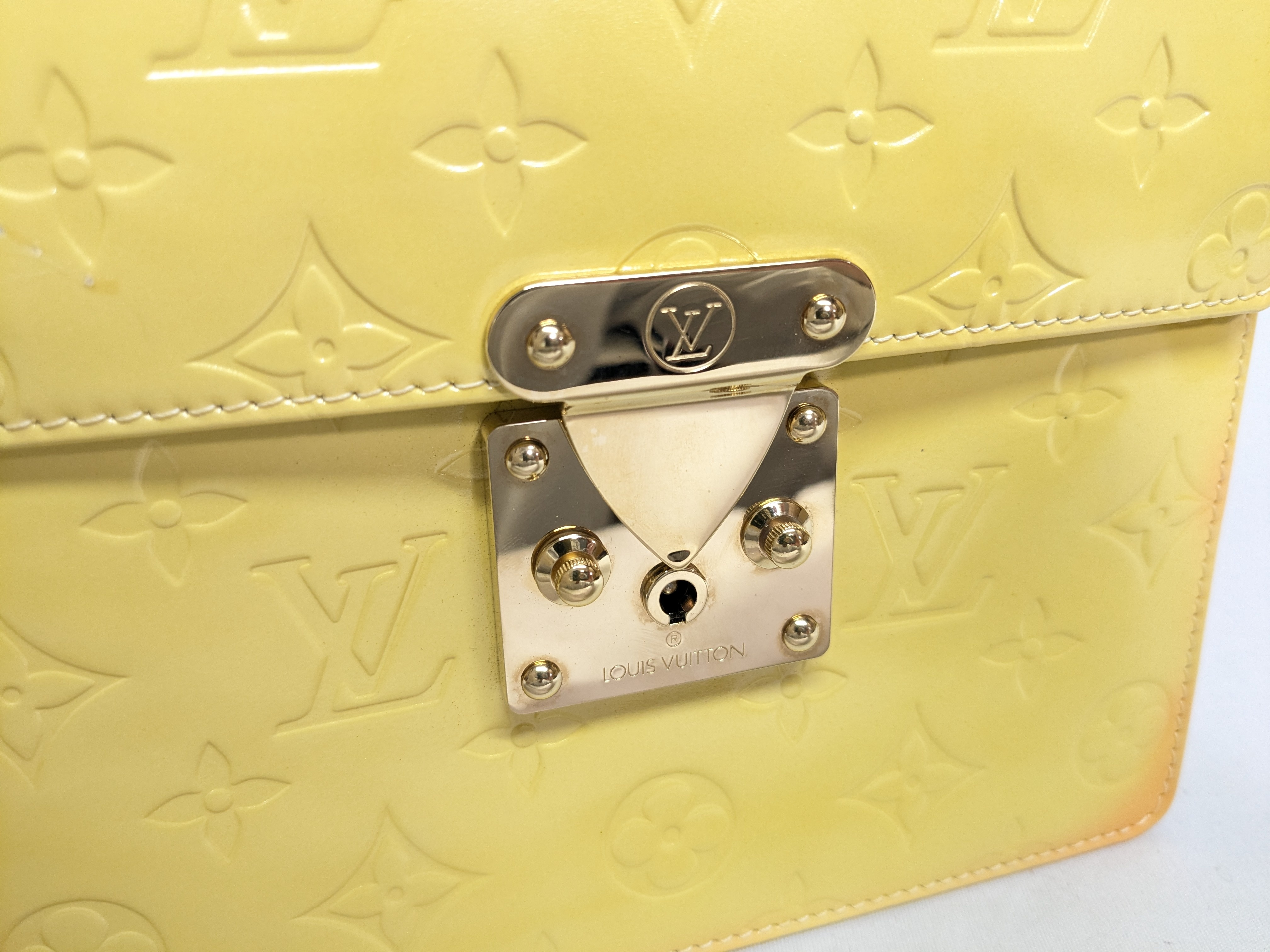 LV Vernis Spring Street Handbag — view 7
