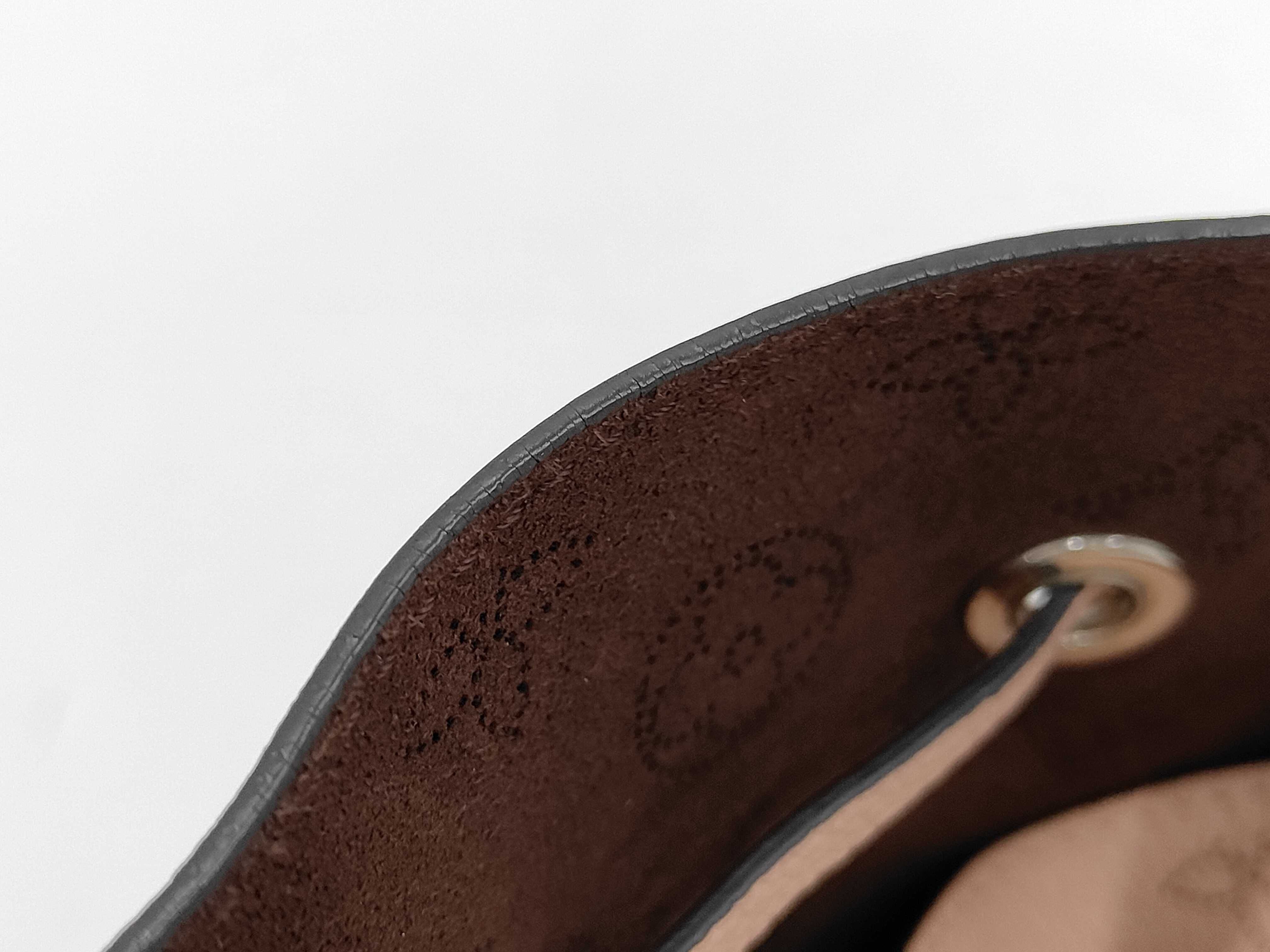 Mahina Bella M57201 Strap Coin Case Bag — view 10