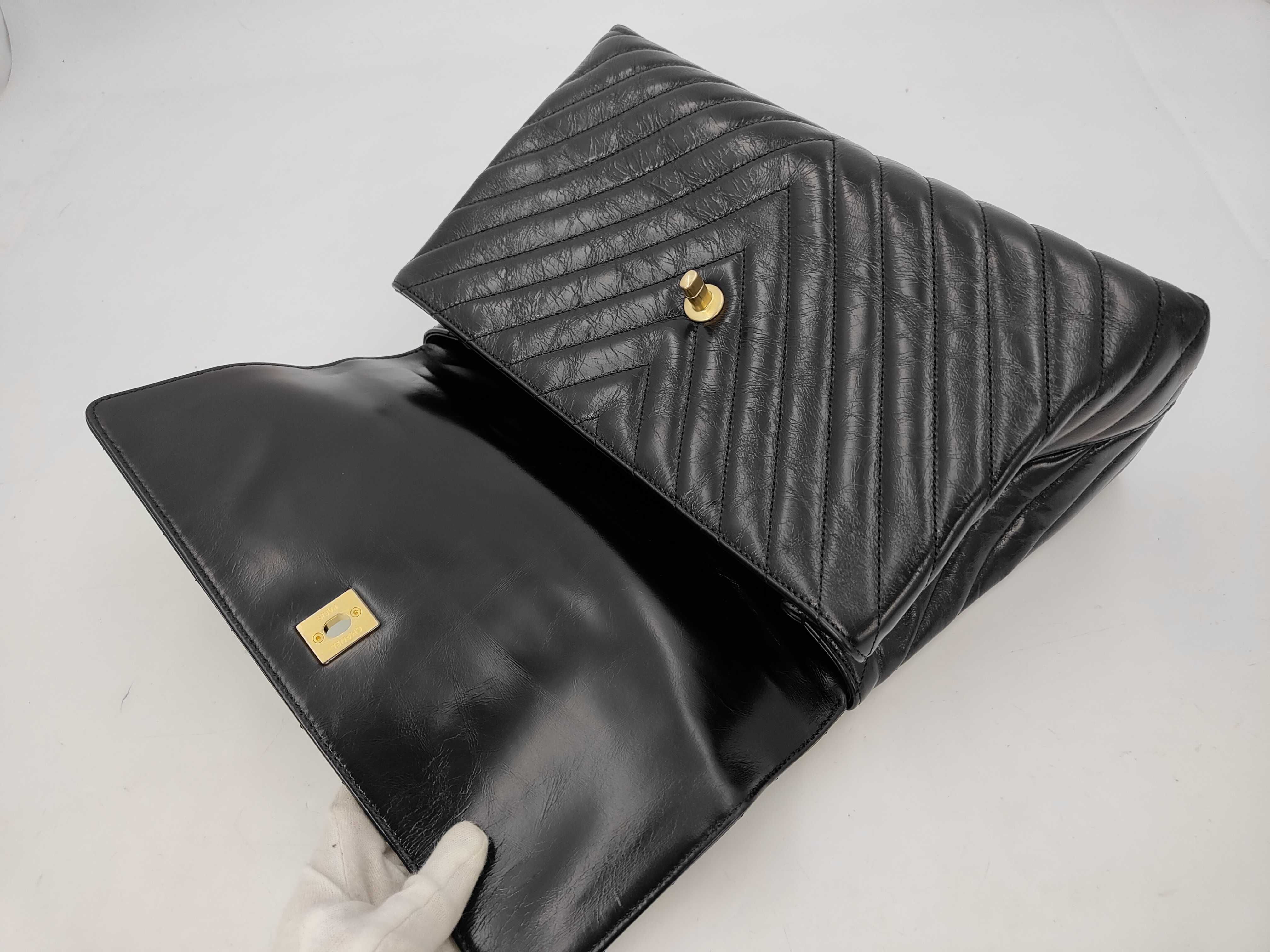 Coco Handle Large Black Handbag A92992 — view 8