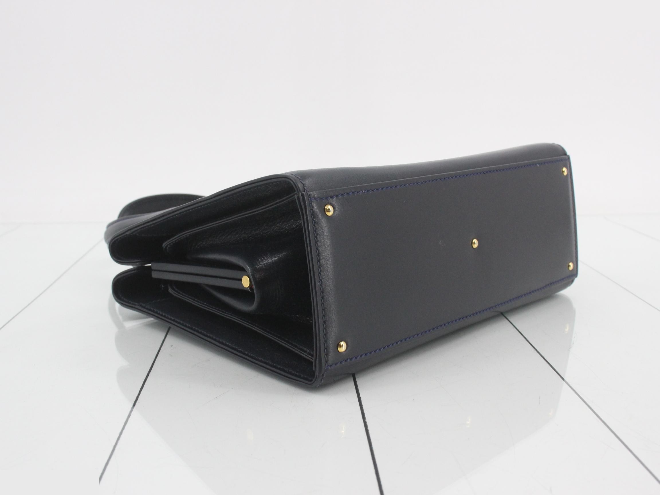 Clasp-closure handbag — view 5