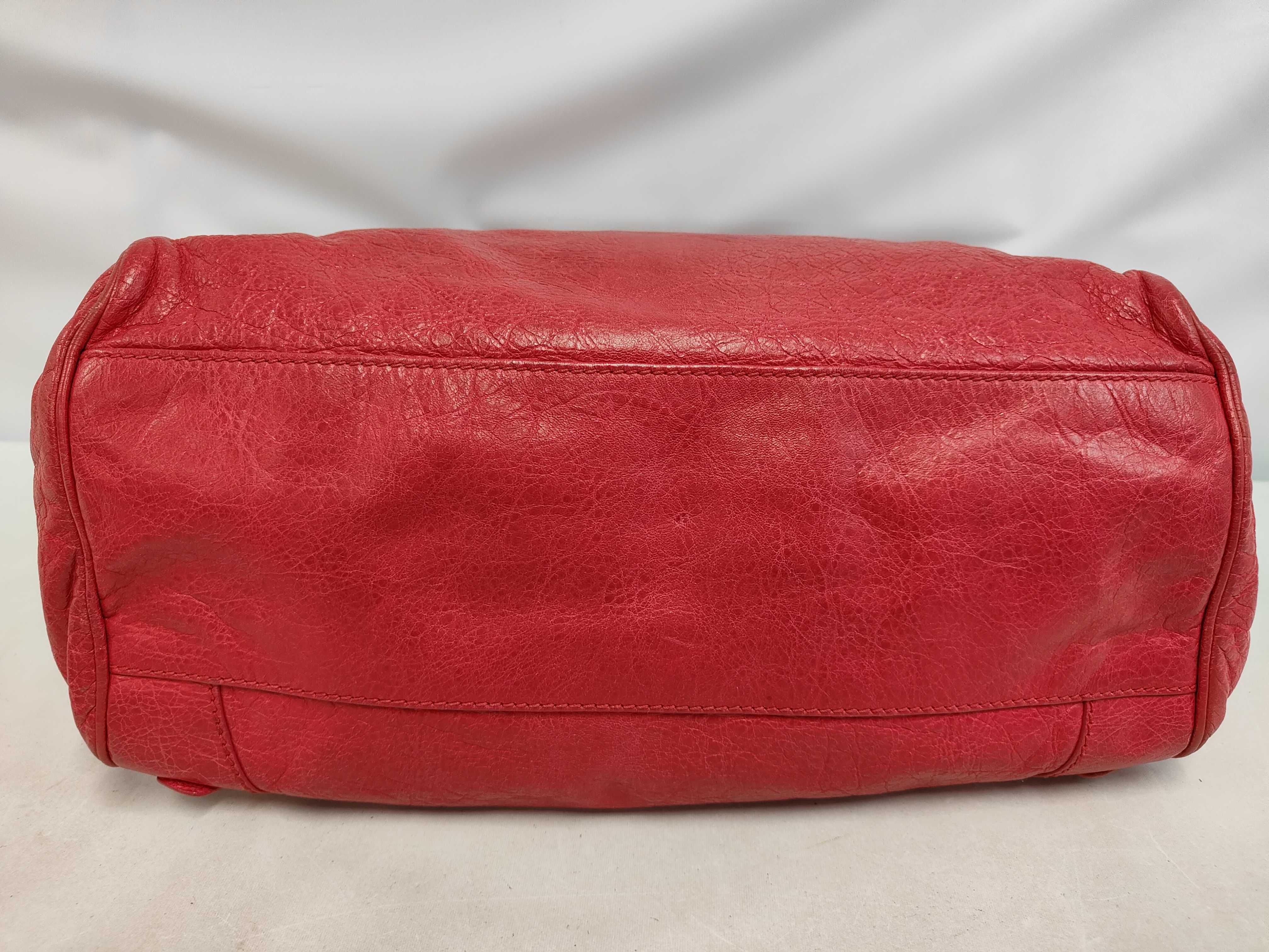 PH- Velo Red Leather Shoulder Bag (Handbag) — view 4