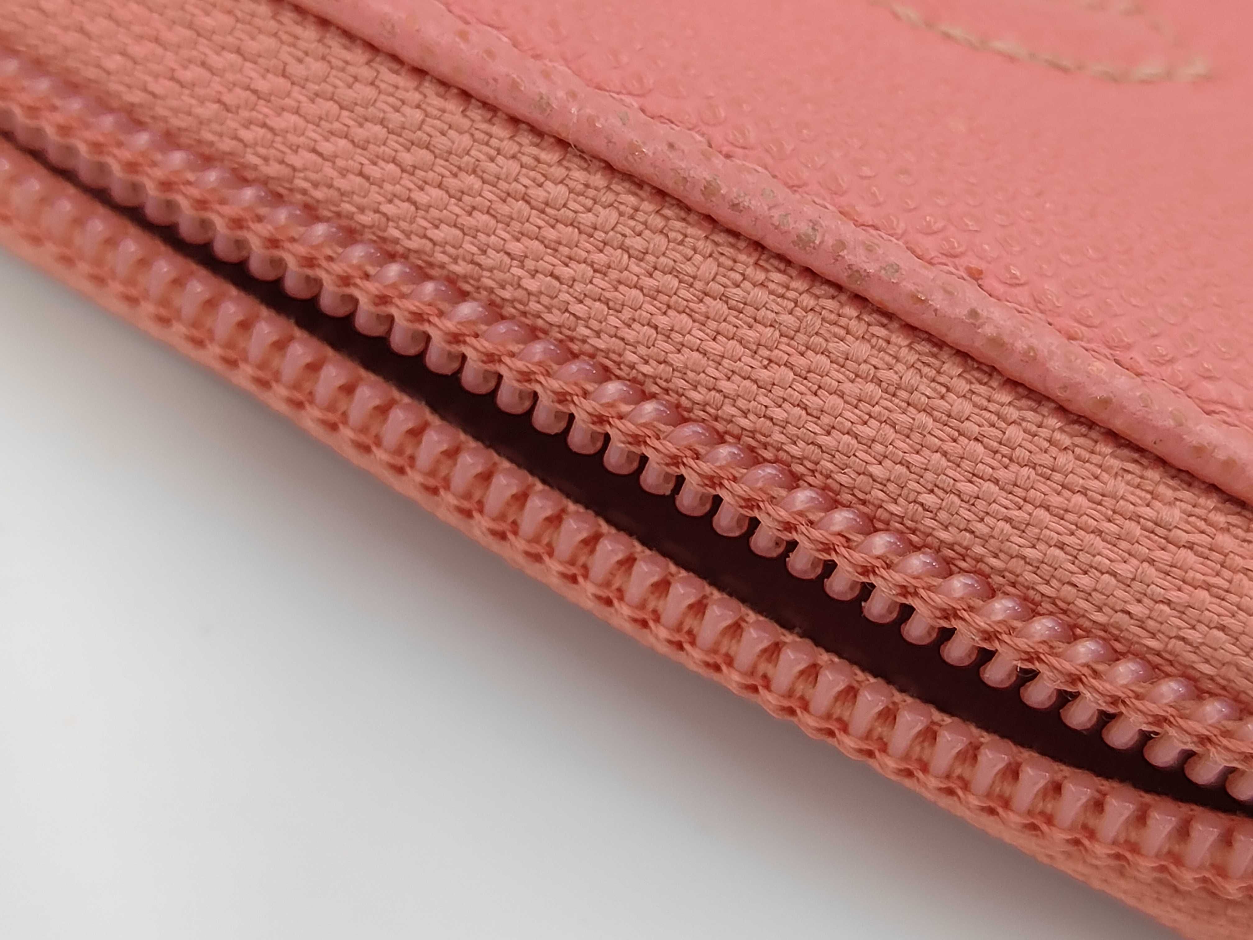 Caviar Skin Coco Mark Coin Case — view 8