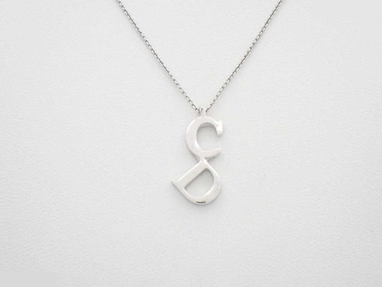 Other lines: Precious metals, necklaces, pendants, chain approximately 44cm