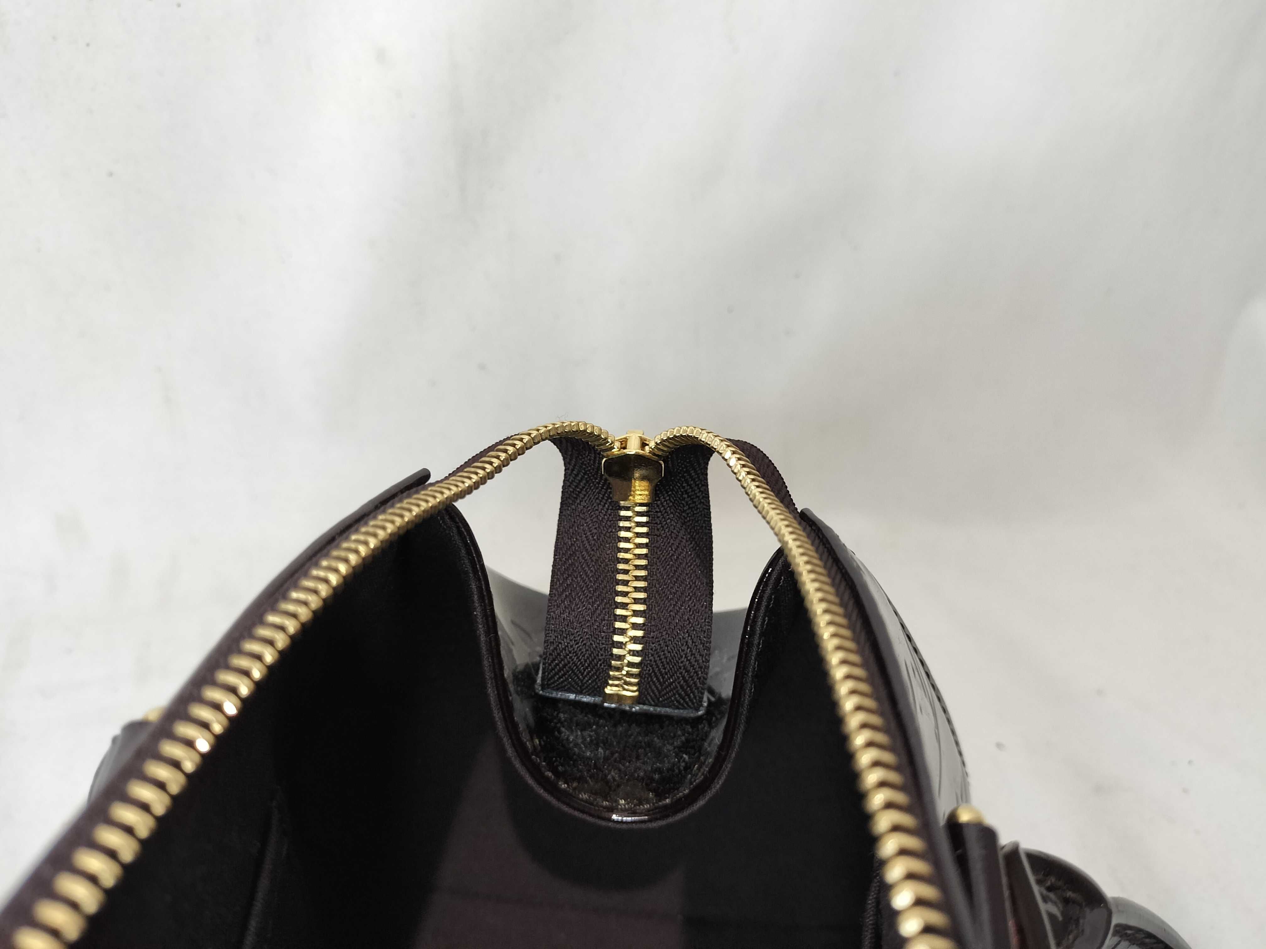Vernis Sherwood Handbag — view 11