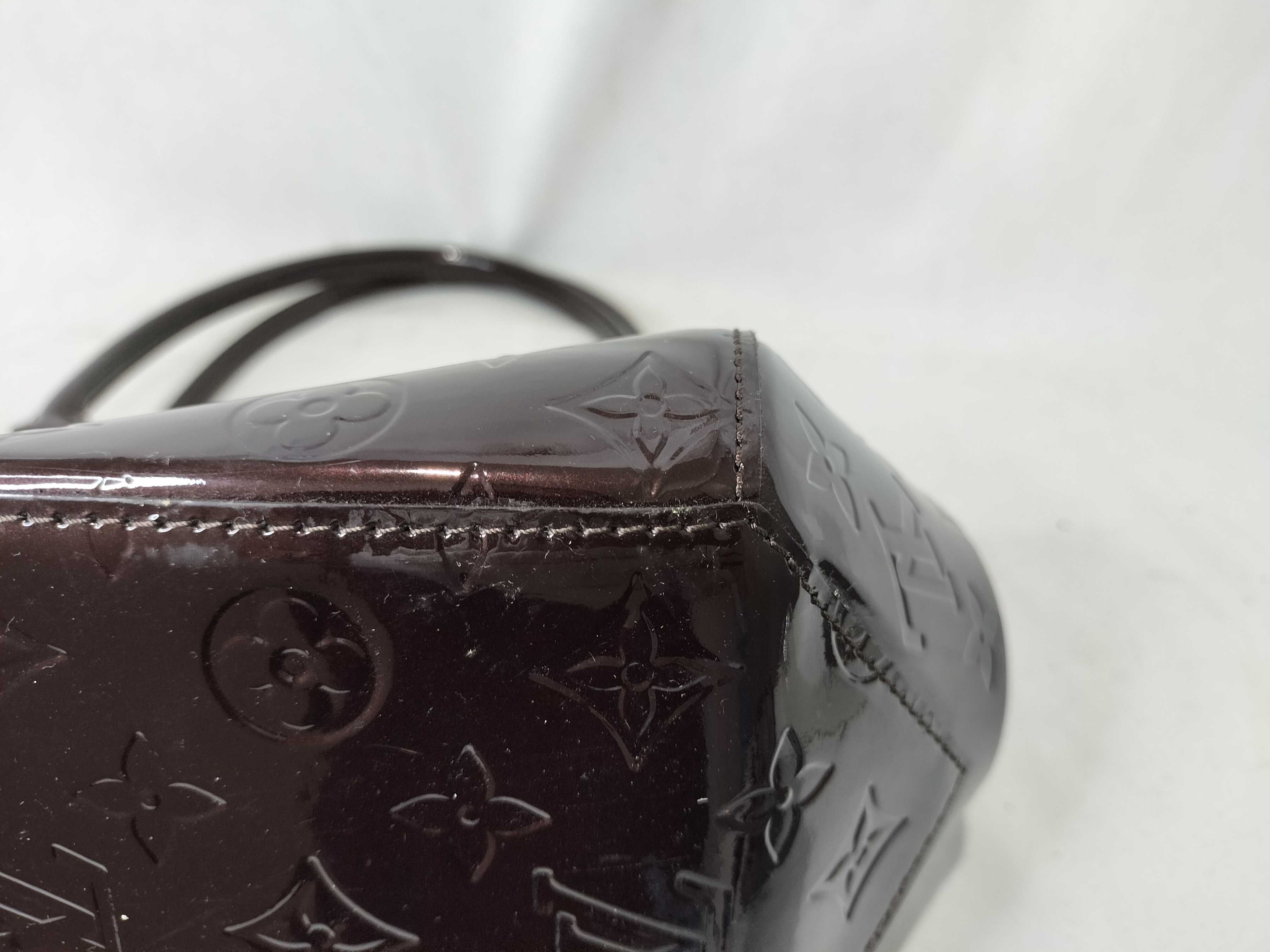 Vernis Sherwood Handbag — view 6