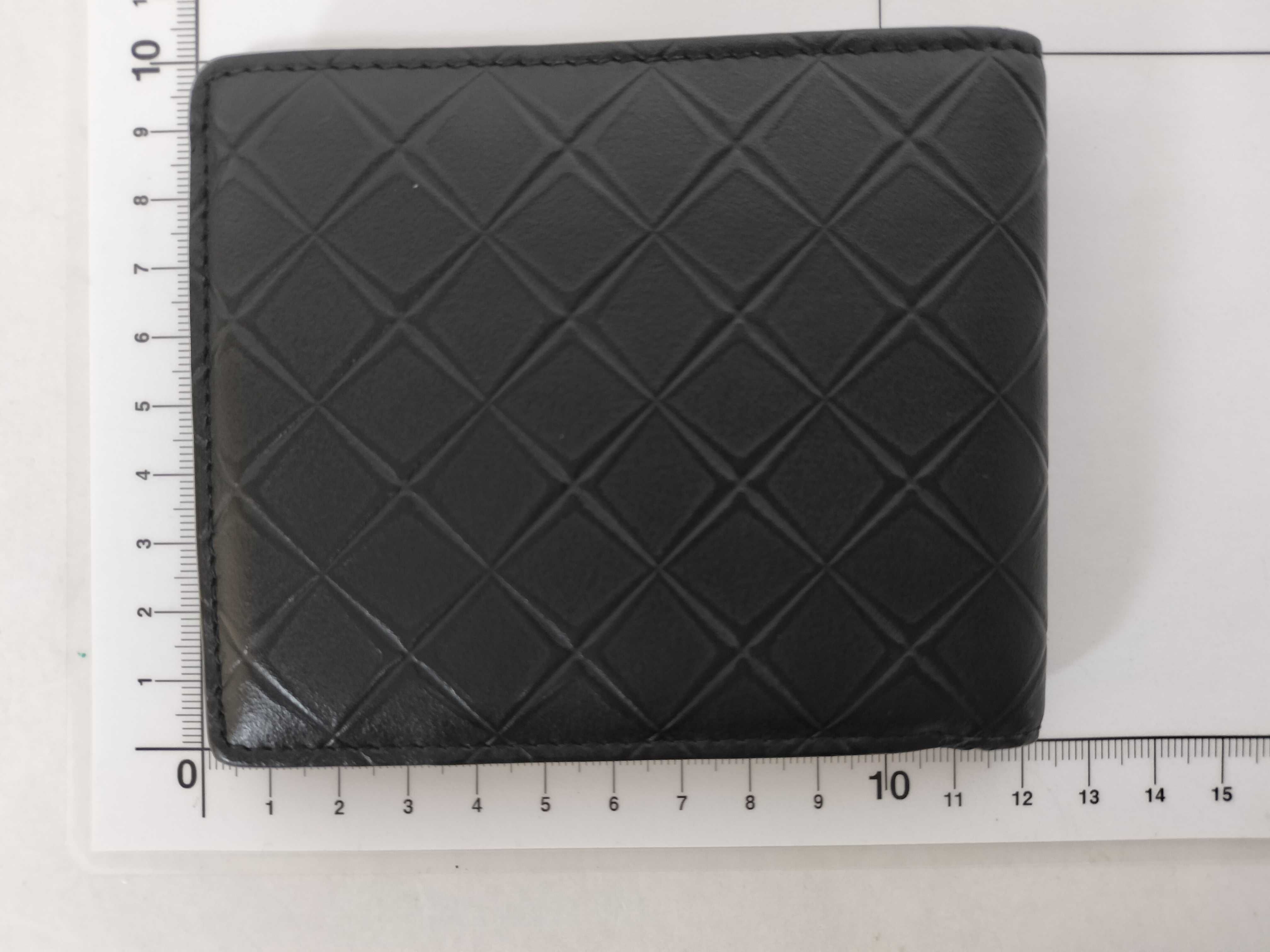 Intrecciato Bottega Veneta New Model Bi-fold Wallet Black — view 2