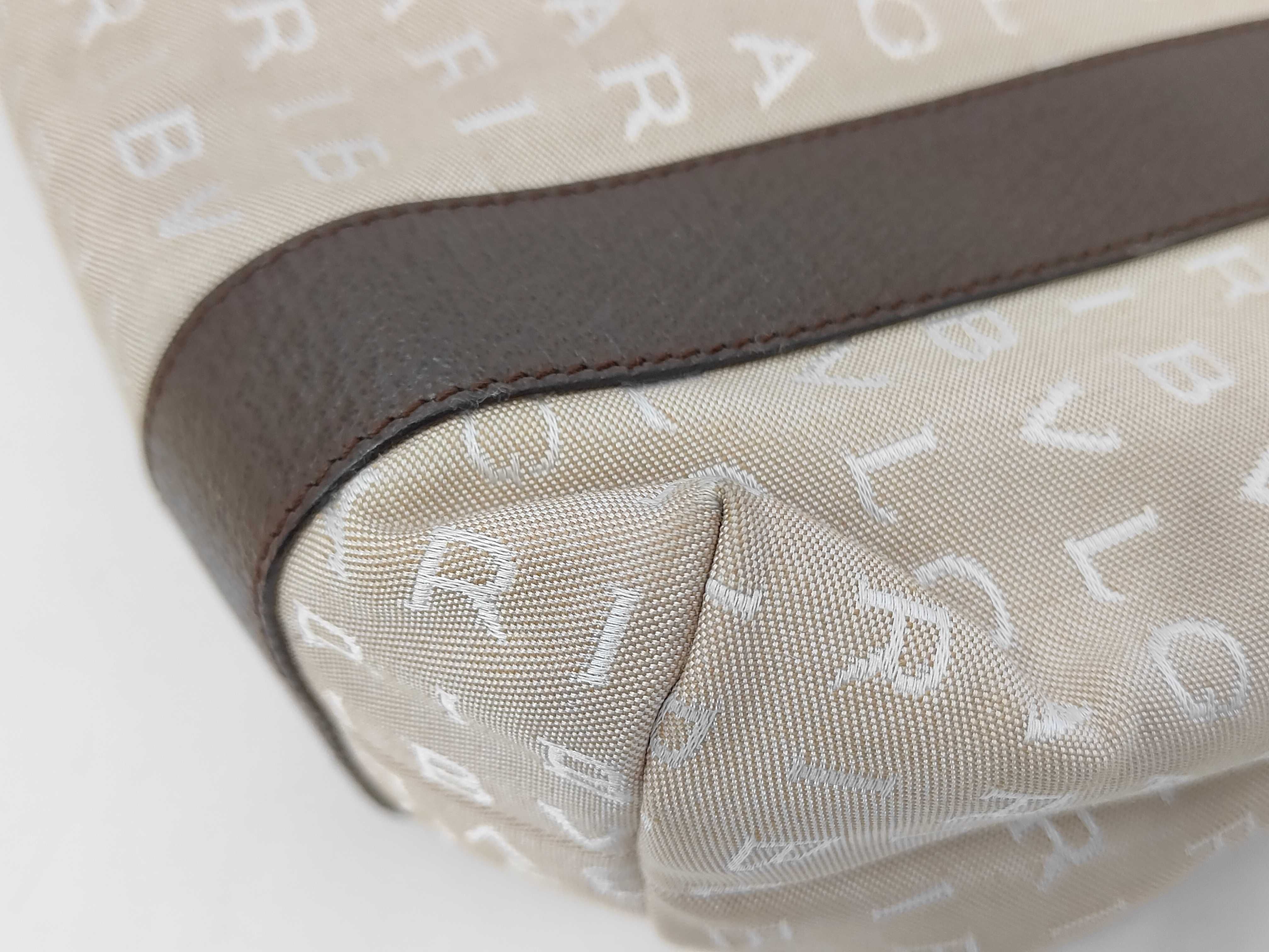 handbag — view 4